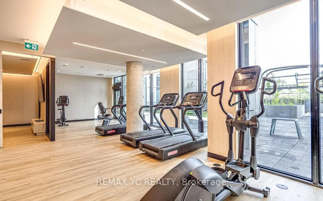 Photo 12 of Unit 721, 2020 Bathurst Street, Toronto, Humewood-Cedarvale — HOMEH