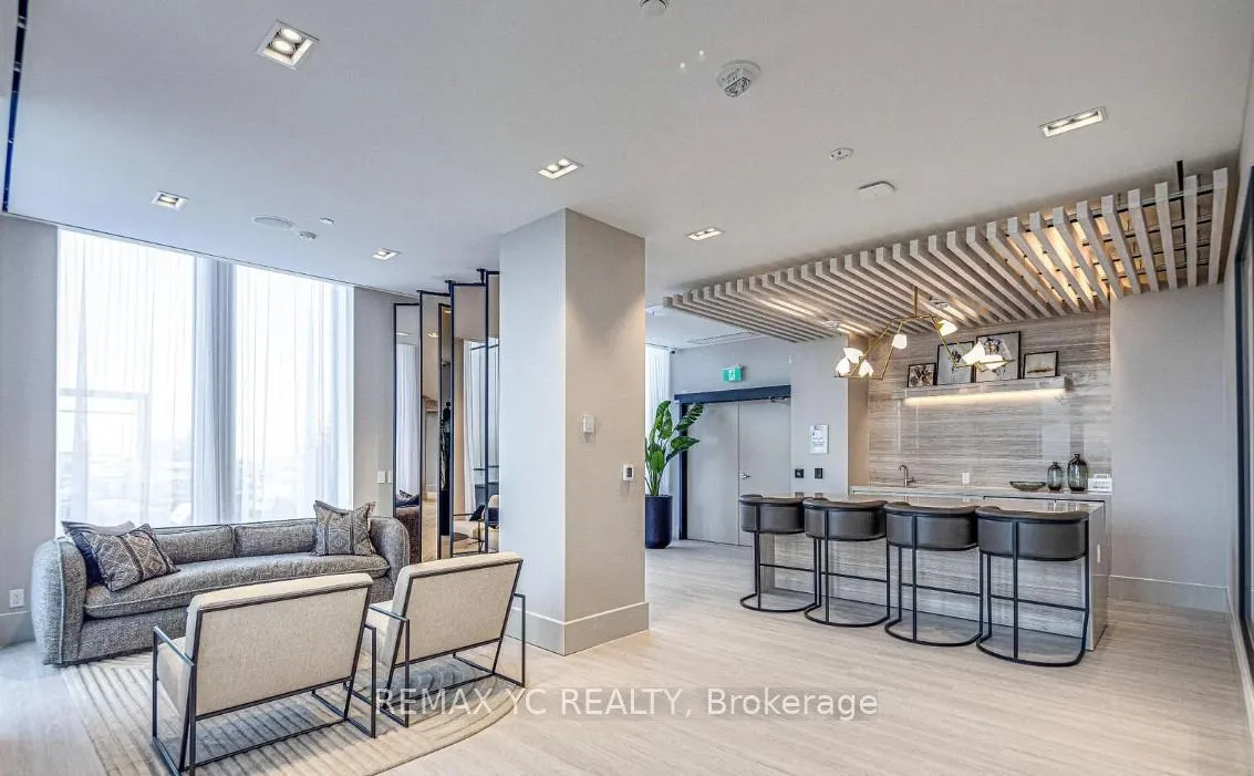 Photo 20 of Unit 721, 2020 Bathurst Street, Toronto, Humewood-Cedarvale — HOMEH