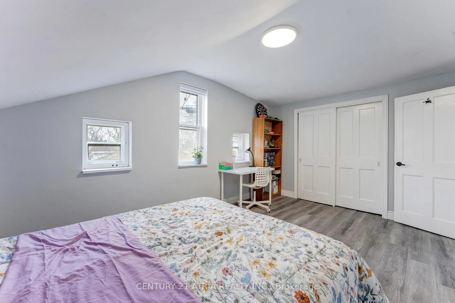 Photo 12 of 132 Waterloo Street N, Cambridge, Preston South — HOMEH