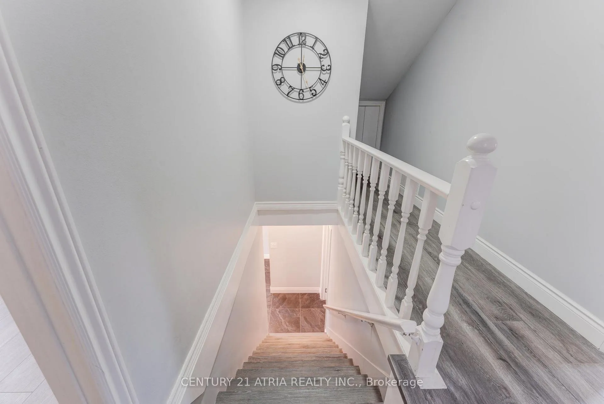 Photo 14 of 132 Waterloo Street N, Cambridge, Preston South — HOMEH