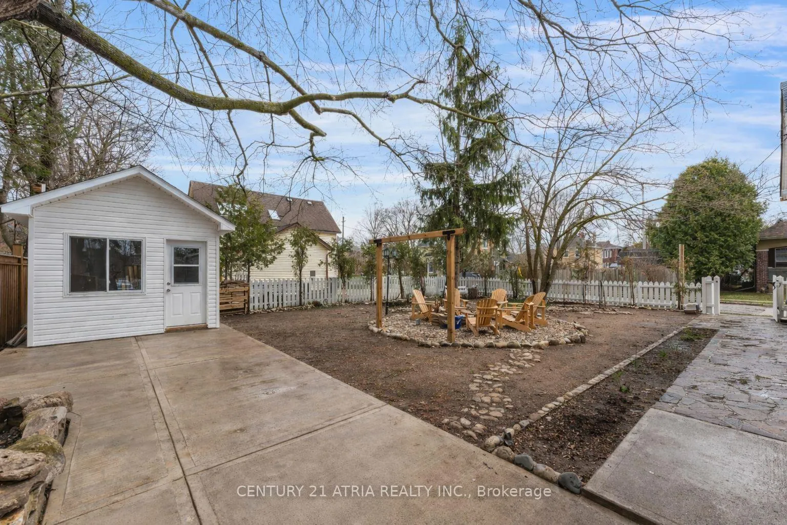 Photo 27 of 132 Waterloo Street N, Cambridge, Preston South — HOMEH