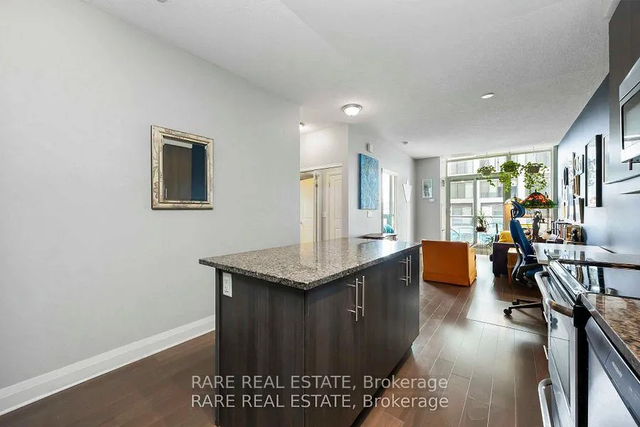 Photo 4 of Unit 206, 1185 The Queensway, Etobicoke, Islington-City Centre West — HOMEH
