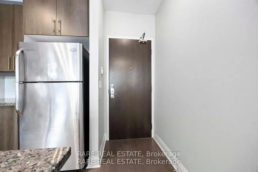 Photo 7 of Unit 206, 1185 The Queensway, Etobicoke, Islington-City Centre West — HOMEH