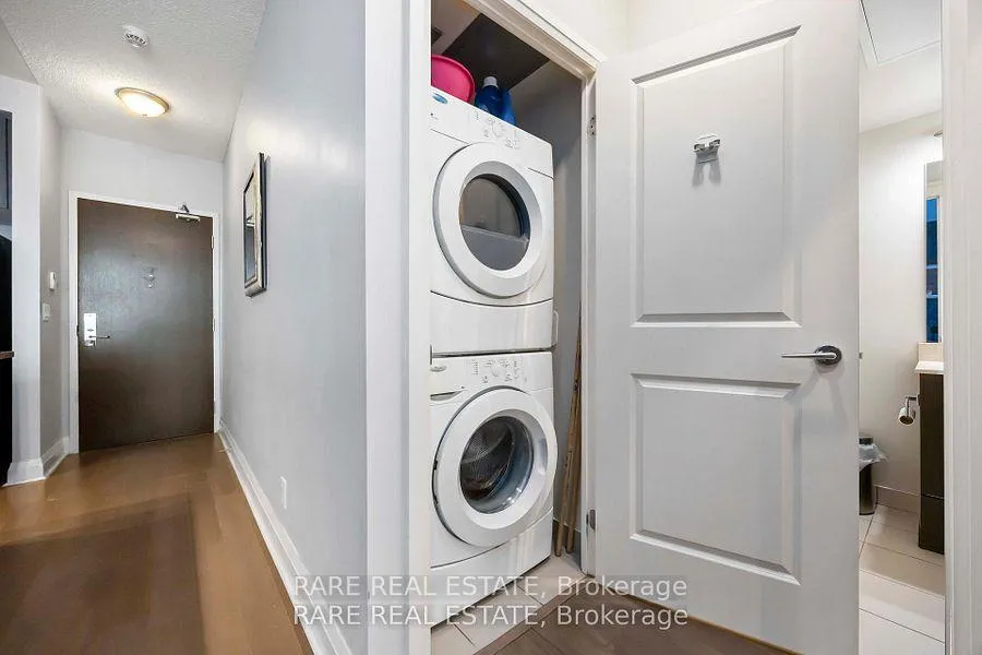 Photo 8 of Unit 206, 1185 The Queensway, Etobicoke, Islington-City Centre West — HOMEH