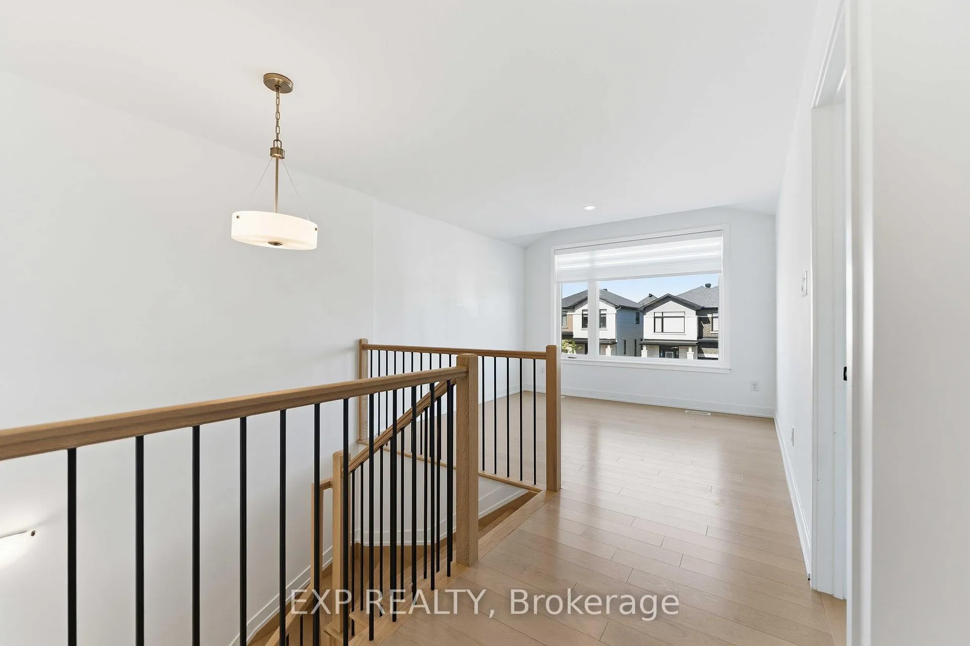 Photo 24 of 701 Odyssey Way, Ottawa, Leitrim — HOMEH