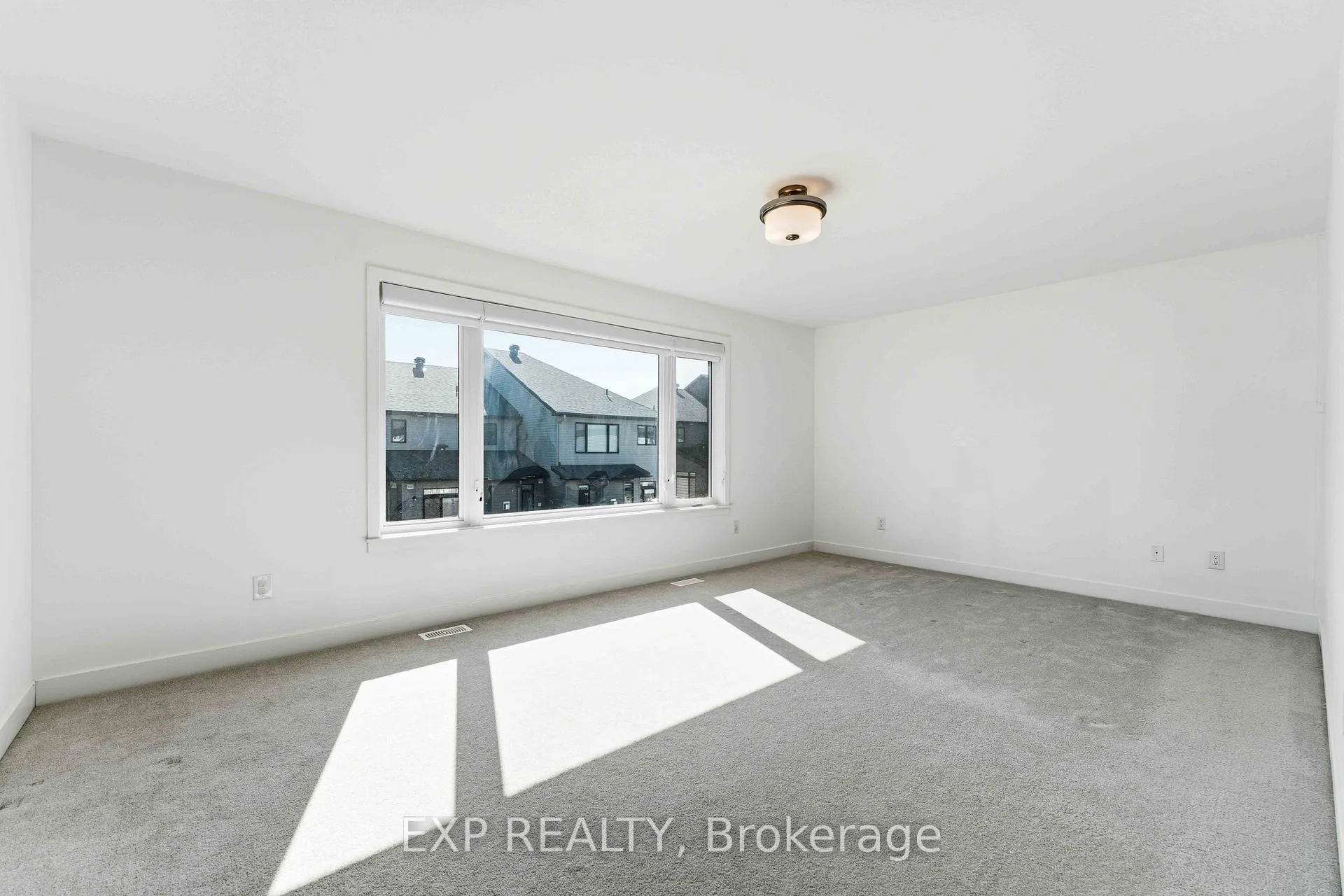 Photo 28 of 701 Odyssey Way, Ottawa, Leitrim — HOMEH