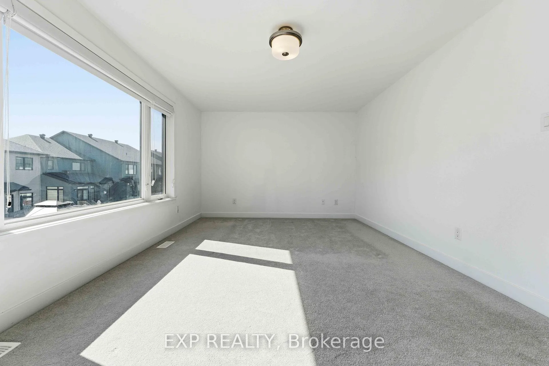 Photo 29 of 701 Odyssey Way, Ottawa, Leitrim — HOMEH