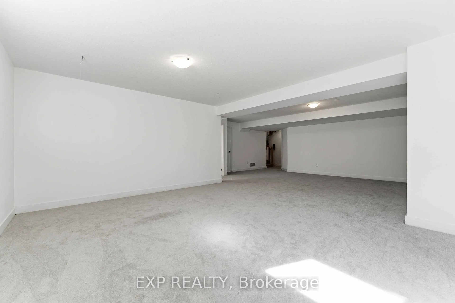 Photo 44 of 701 Odyssey Way, Ottawa, Leitrim — HOMEH