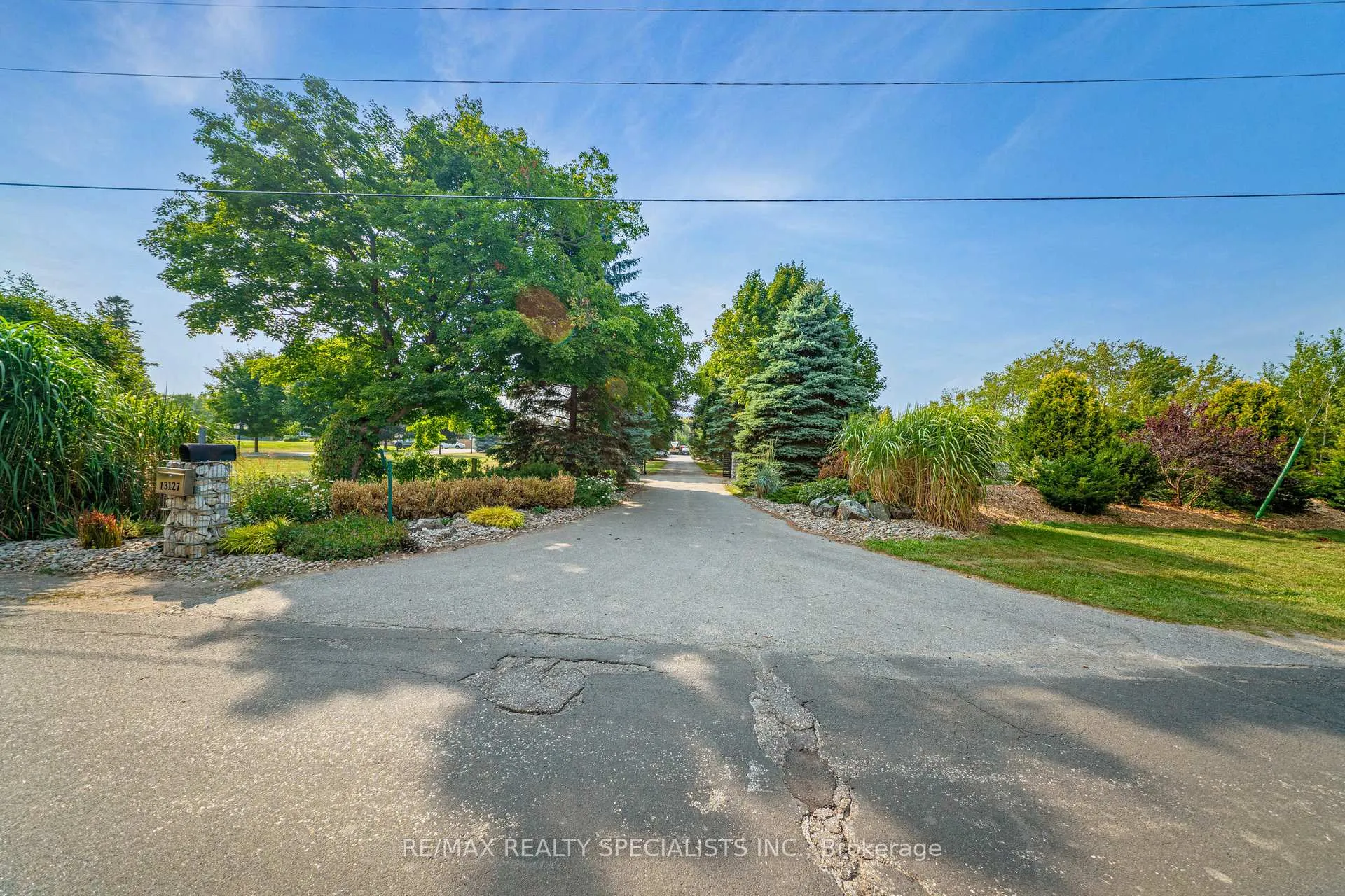 Photo 3 of 13127 27 Side Road, Halton Hills, Rural Halton Hills — HOMEH