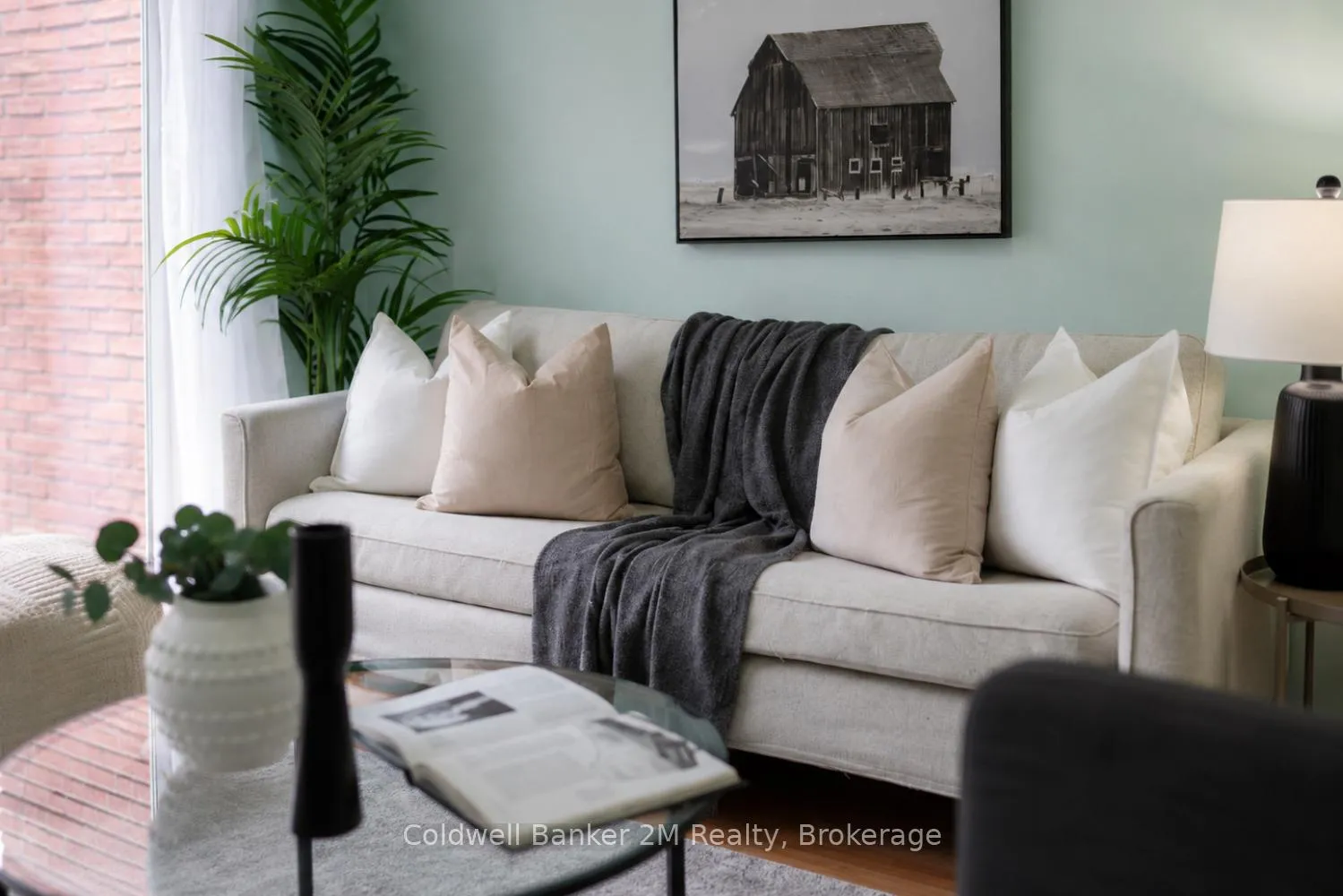 Photo 32 of 72 Parklane Circle, Clarington, Bowmanville — HOMEH