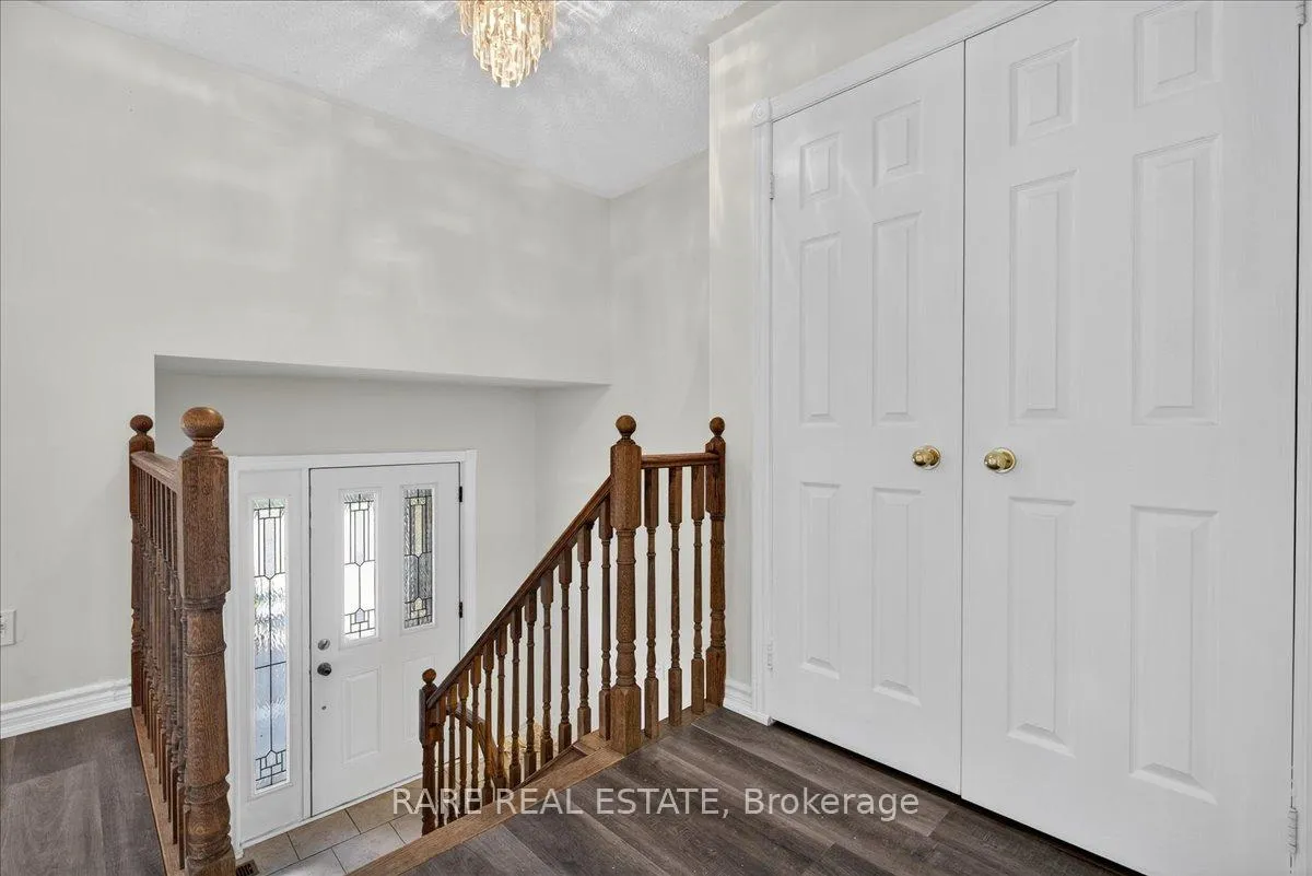 Photo 5 of 51 Smallman Drive, Wasaga Beach — HOMEH