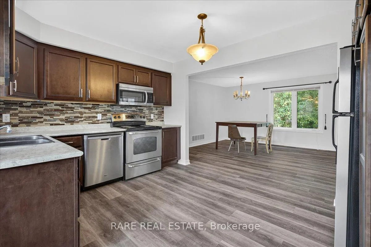 Photo 9 of 51 Smallman Drive, Wasaga Beach — HOMEH