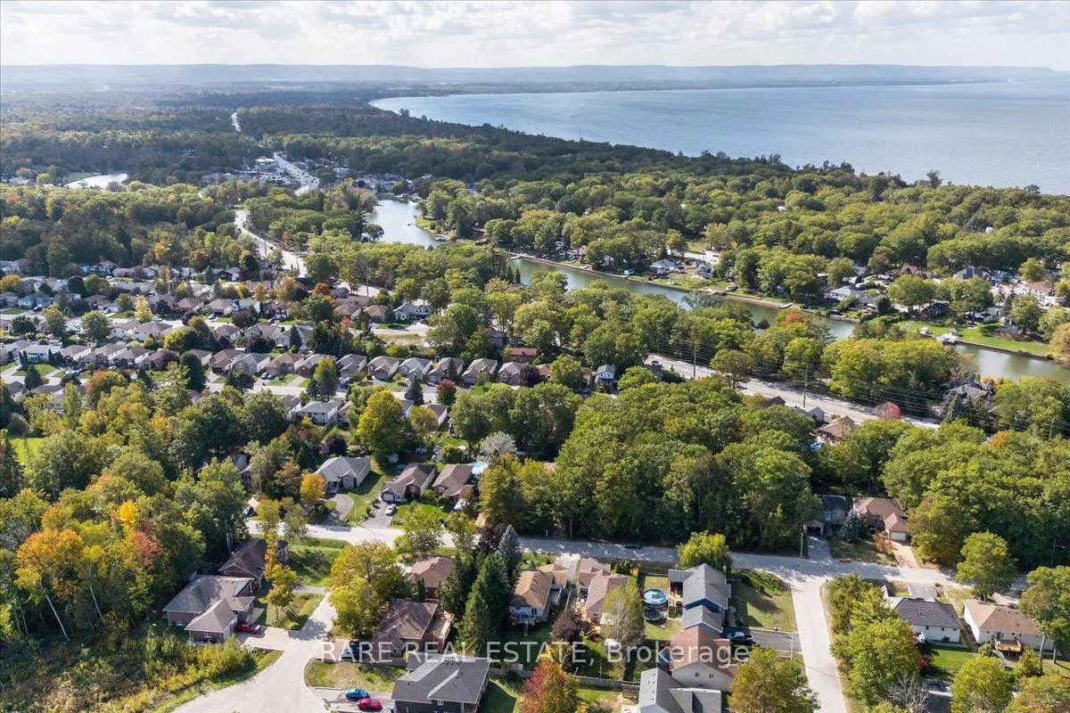Photo 25 of 51 Smallman Drive, Wasaga Beach — HOMEH