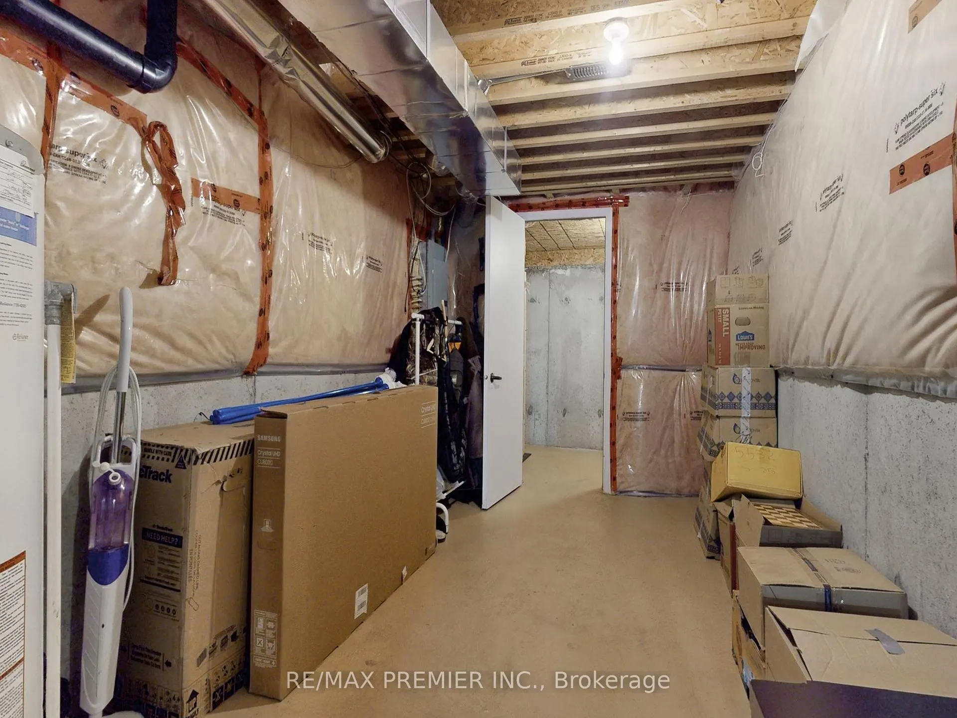 Photo 36 of 32 Blue Grouse Road, Vaughan, Patterson — HOMEH
