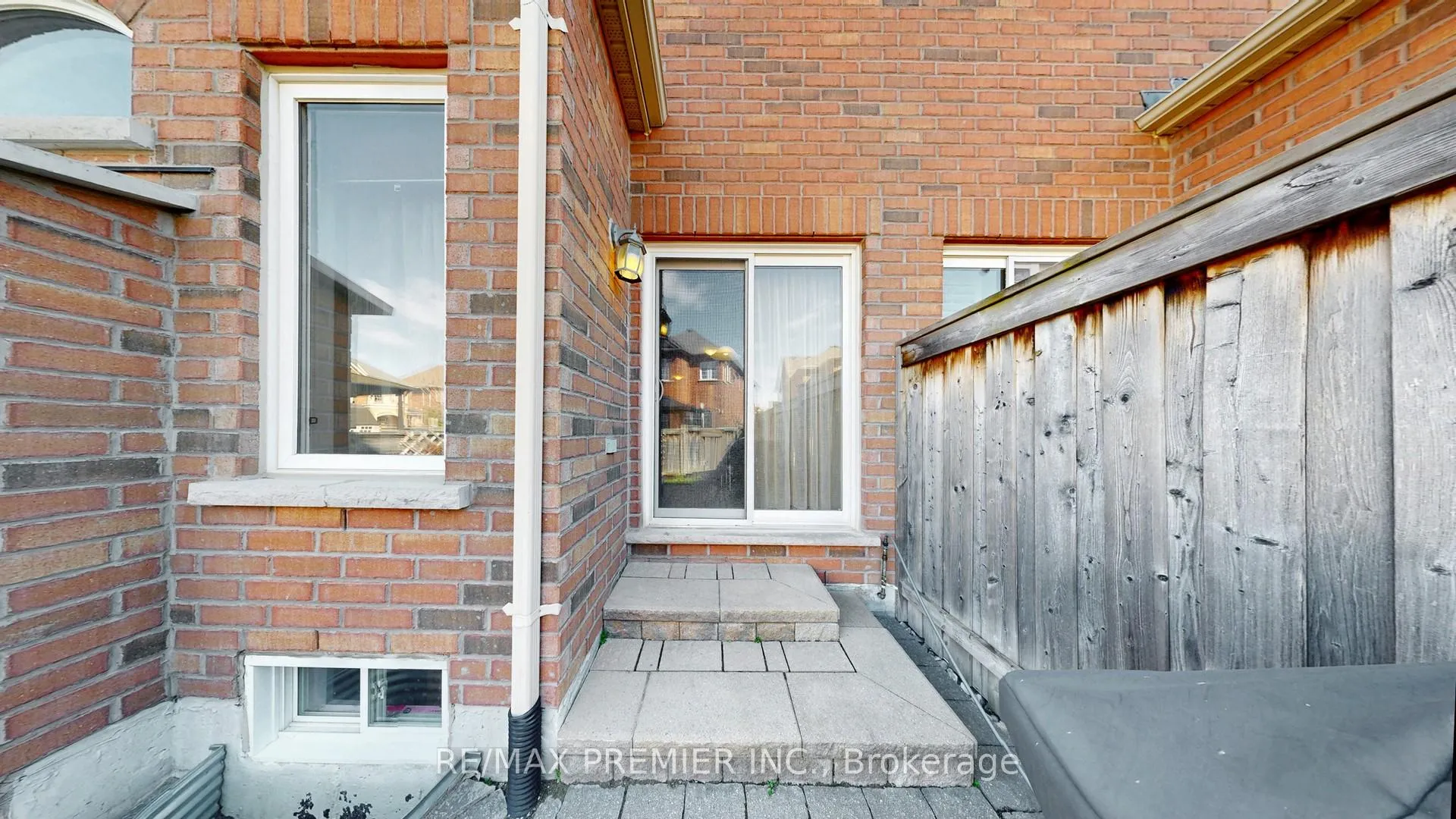 Photo 42 of 32 Blue Grouse Road, Vaughan, Patterson — HOMEH