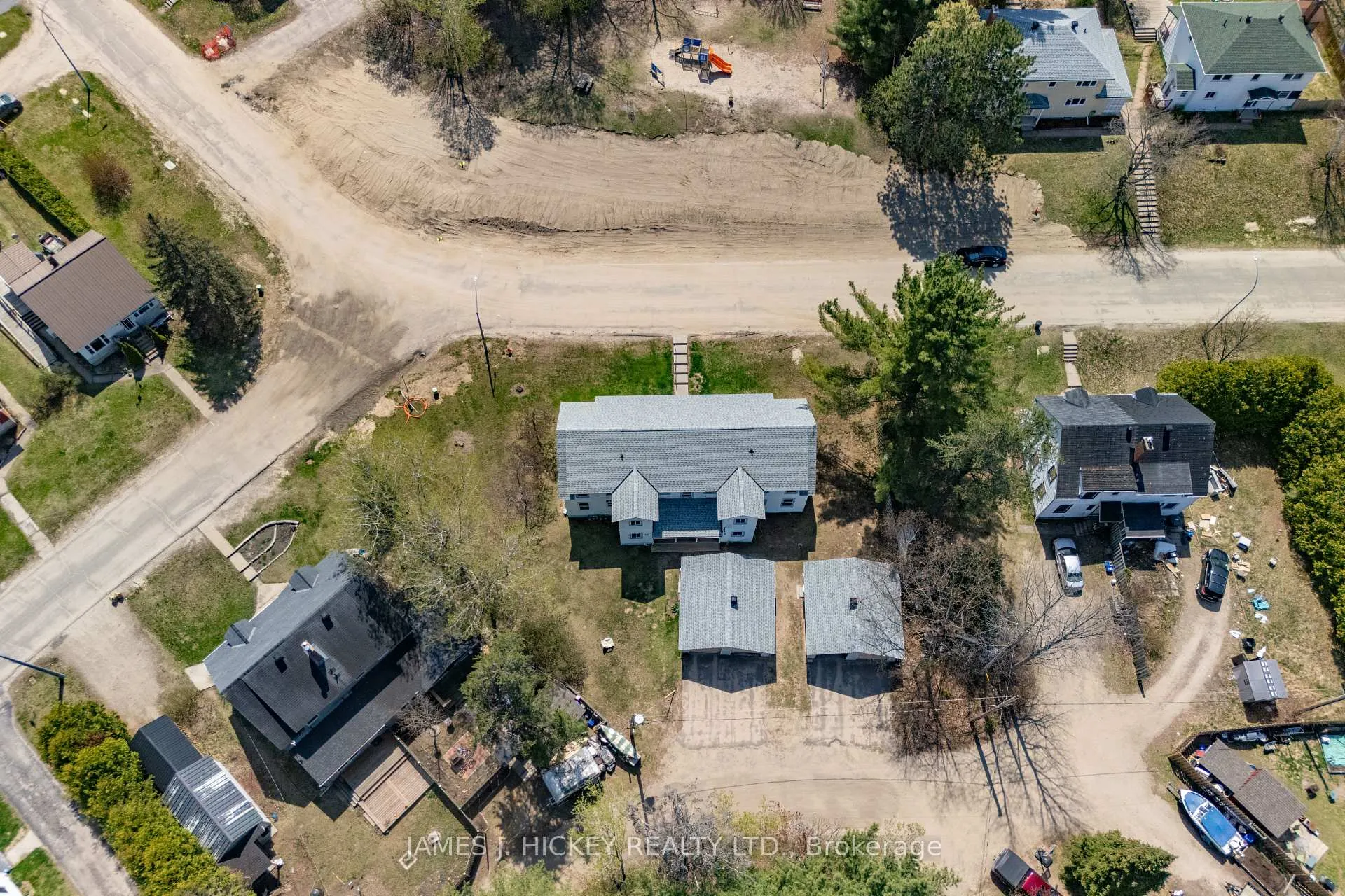 Photo 12 of 14 Huron Street, Deep River, Deep River — HOMEH