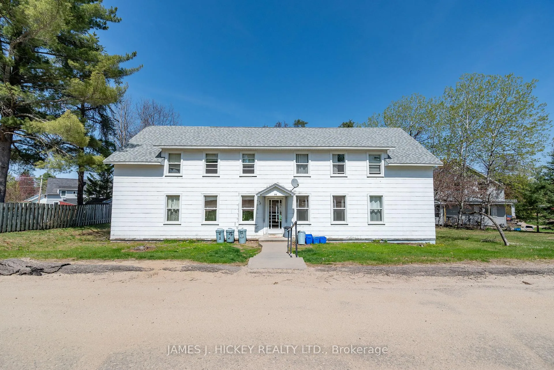Photo 18 of 14 Huron Street, Deep River, Deep River — HOMEH