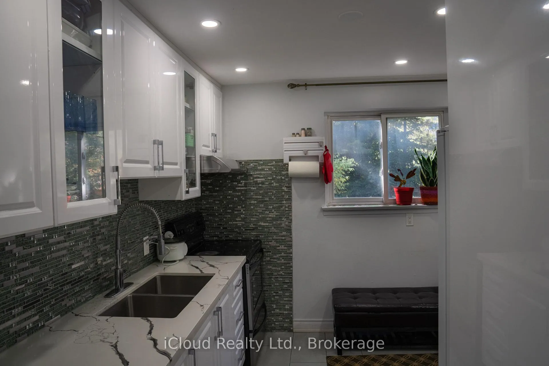 Photo 8 of Unit 16, 50 Coleman Avenue, Toronto, East End-Danforth — HOMEH