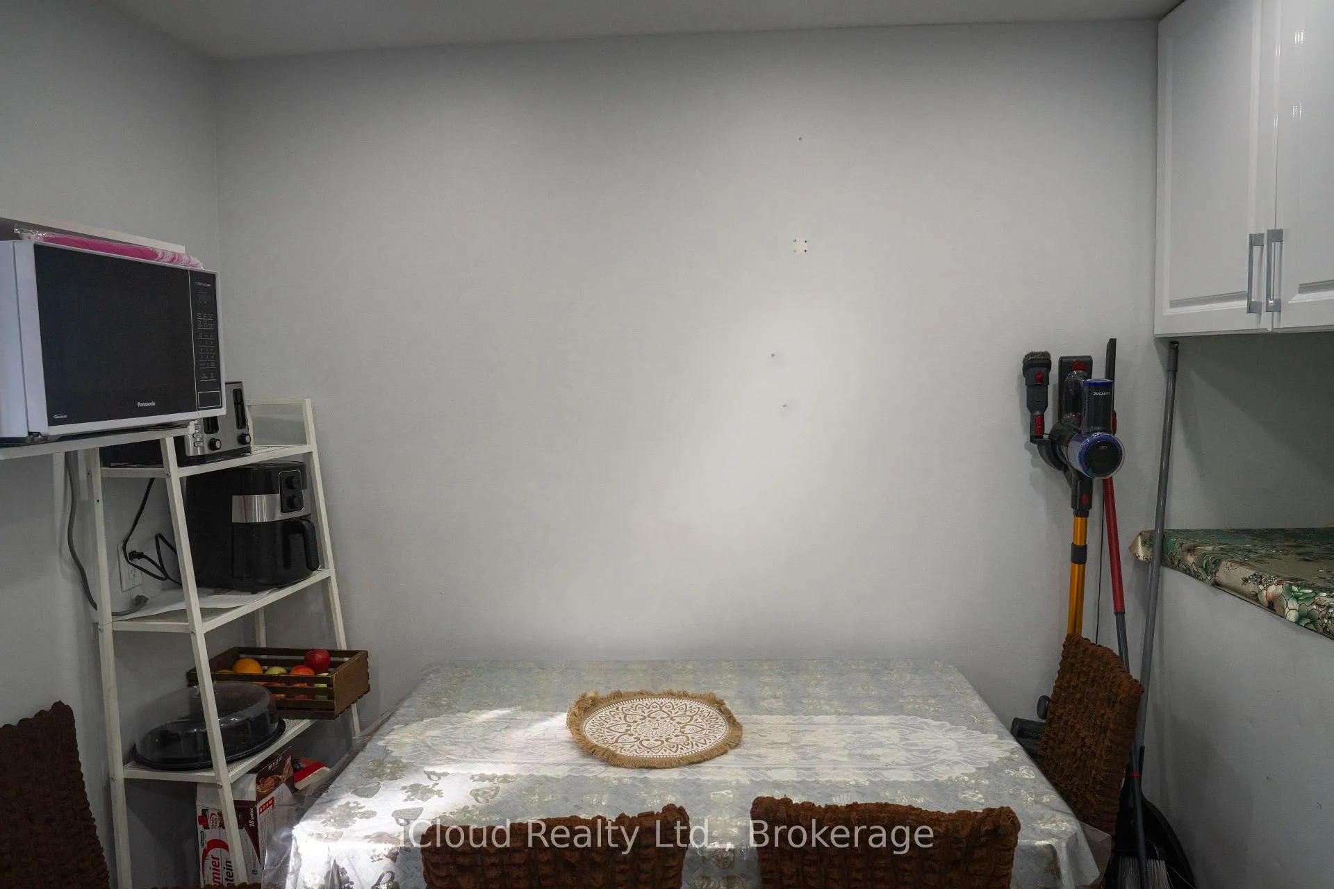 Photo 11 of Unit 16, 50 Coleman Avenue, Toronto, East End-Danforth — HOMEH