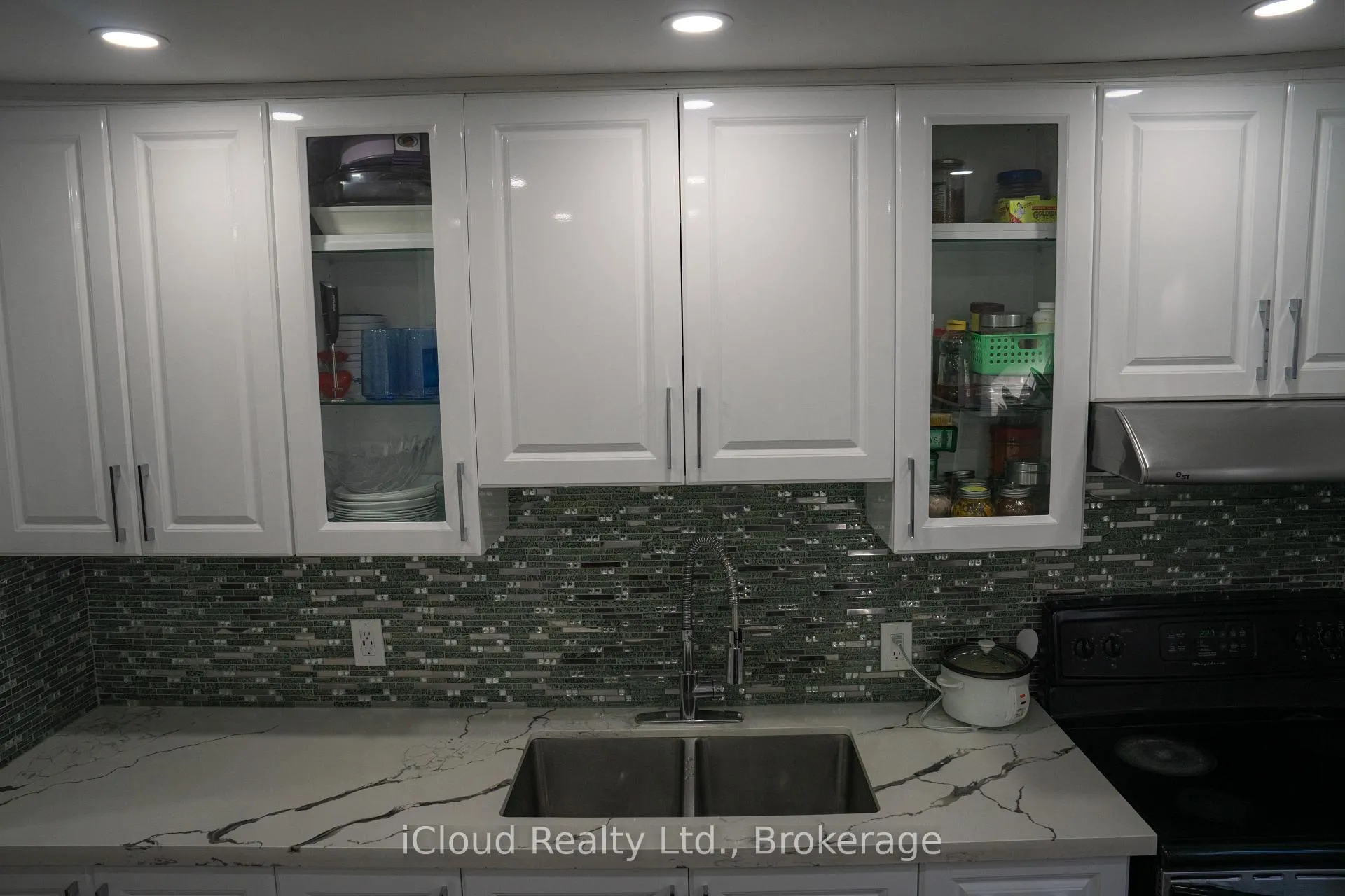 Photo 9 of Unit 16, 50 Coleman Avenue, Toronto, East End-Danforth — HOMEH