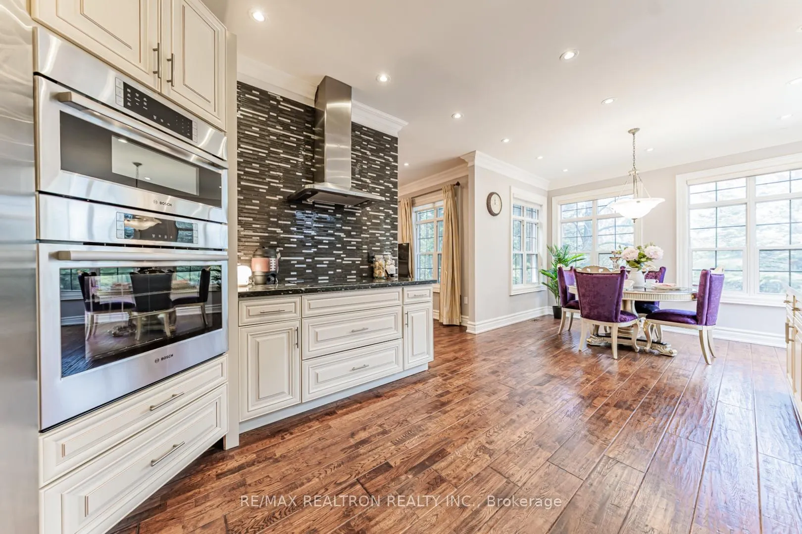Photo 12 of 4 The Fairways, Markham, Angus Glen — HOMEH