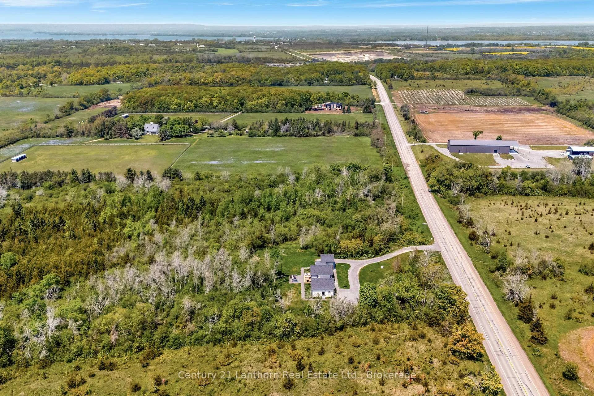 Photo 8 of 19487 Loyalist Parkway, Prince Edward County, Hillier Ward — HOMEH
