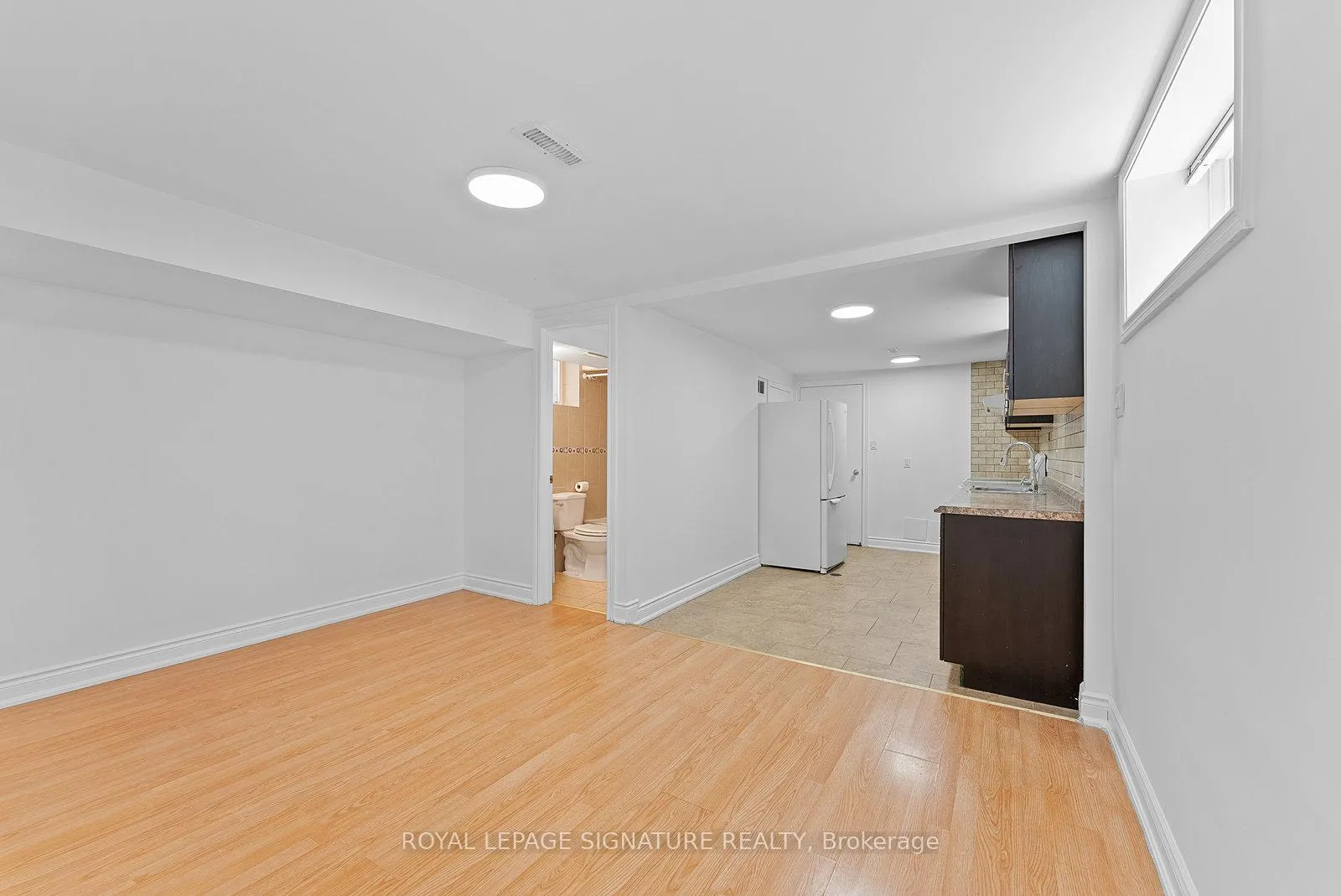 Photo 4 of Unit LOWER, 502 Westmount Avenue, Toronto, Oakwood Village — HOMEH