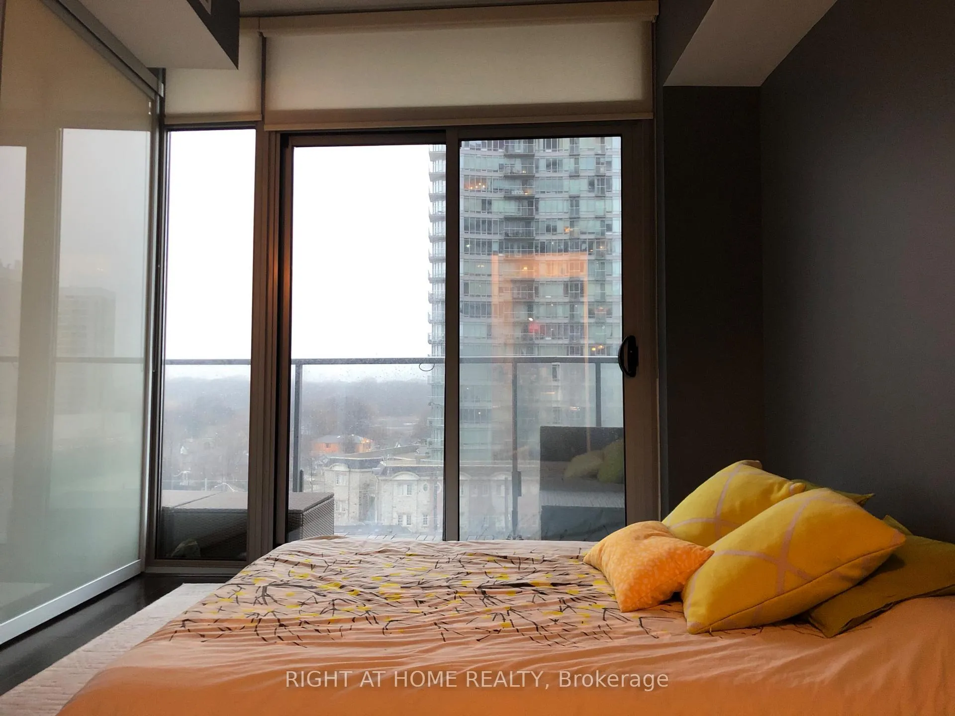 Photo 13 of Unit 715, 103 The Queensway, Toronto, High Park-Swansea — HOMEH