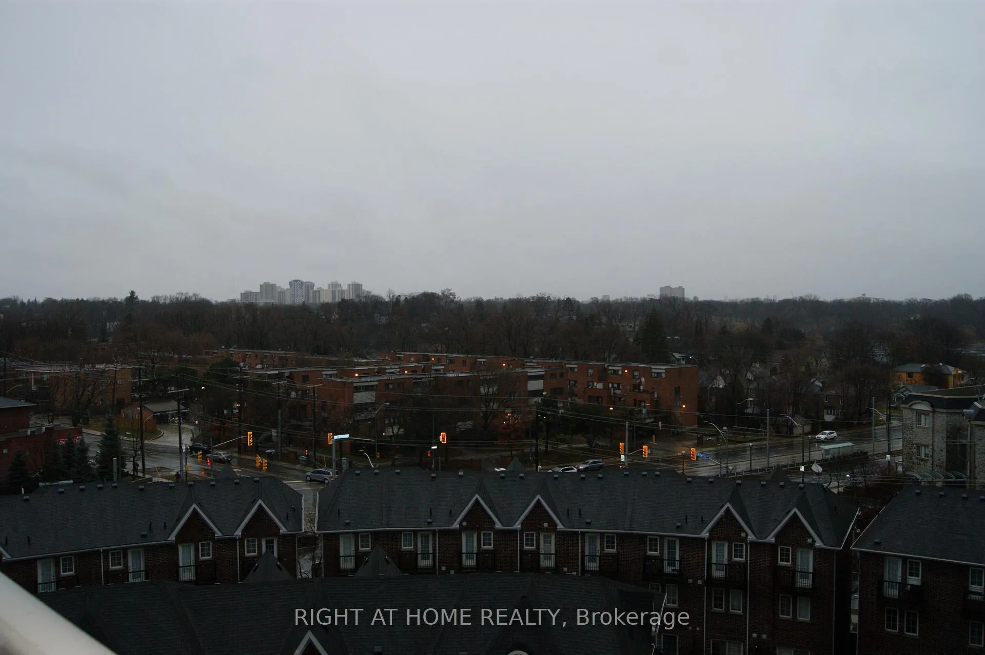 Photo 19 of Unit 715, 103 The Queensway, Toronto, High Park-Swansea — HOMEH