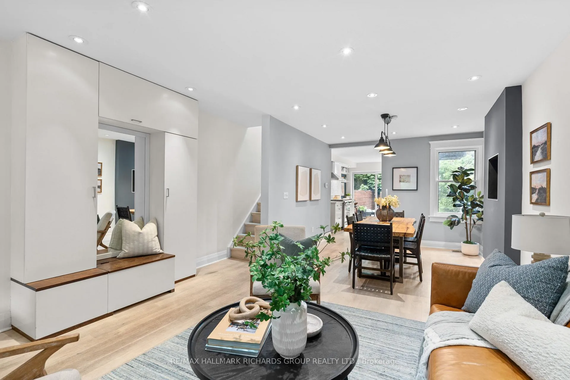 Photo 7 of 178 Wineva Avenue, Toronto, The Beaches — HOMEH