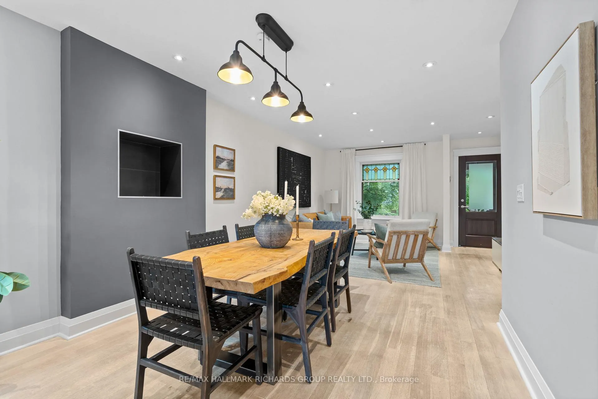 Photo 8 of 178 Wineva Avenue, Toronto, The Beaches — HOMEH