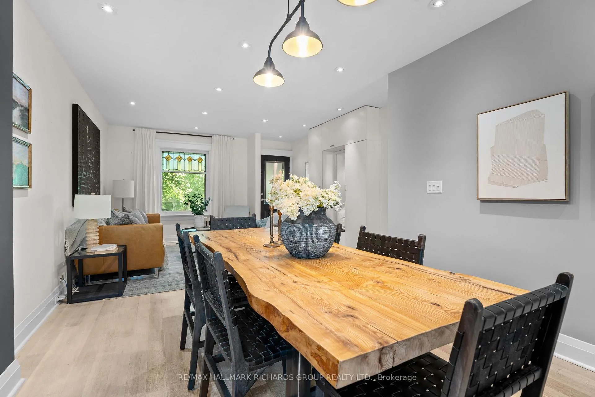 Photo 10 of 178 Wineva Avenue, Toronto, The Beaches — HOMEH