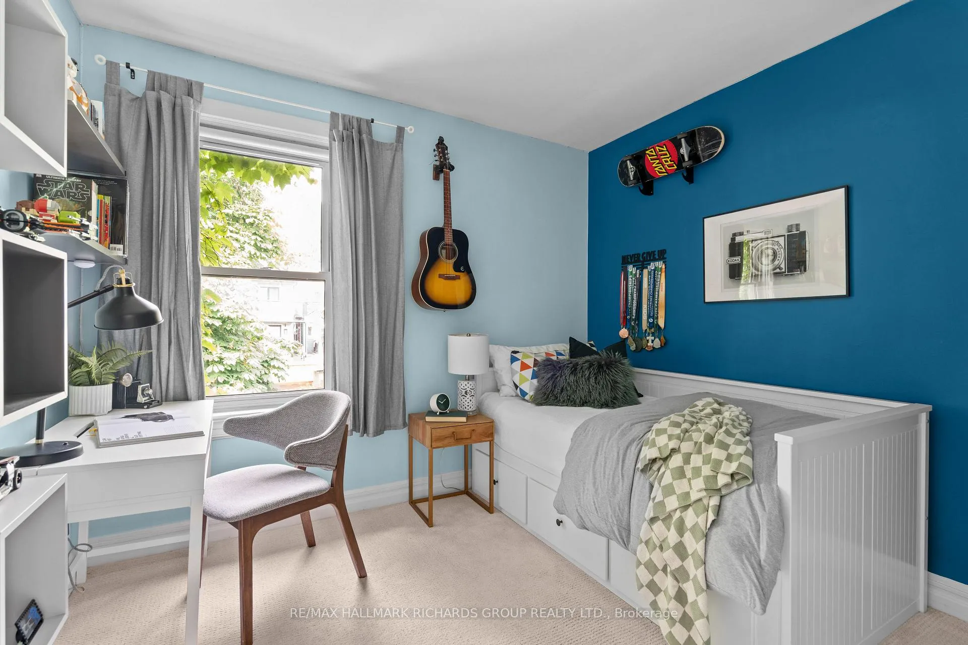 Photo 17 of 178 Wineva Avenue, Toronto, The Beaches — HOMEH
