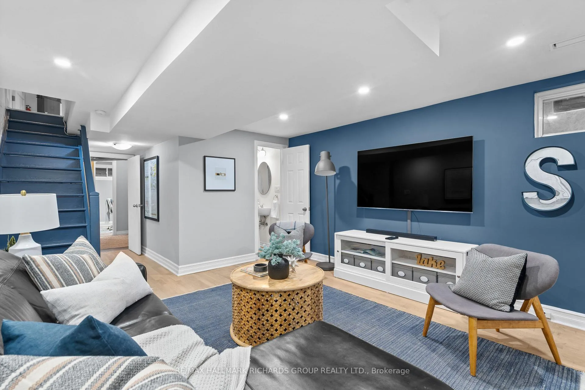 Photo 24 of 178 Wineva Avenue, Toronto, The Beaches — HOMEH