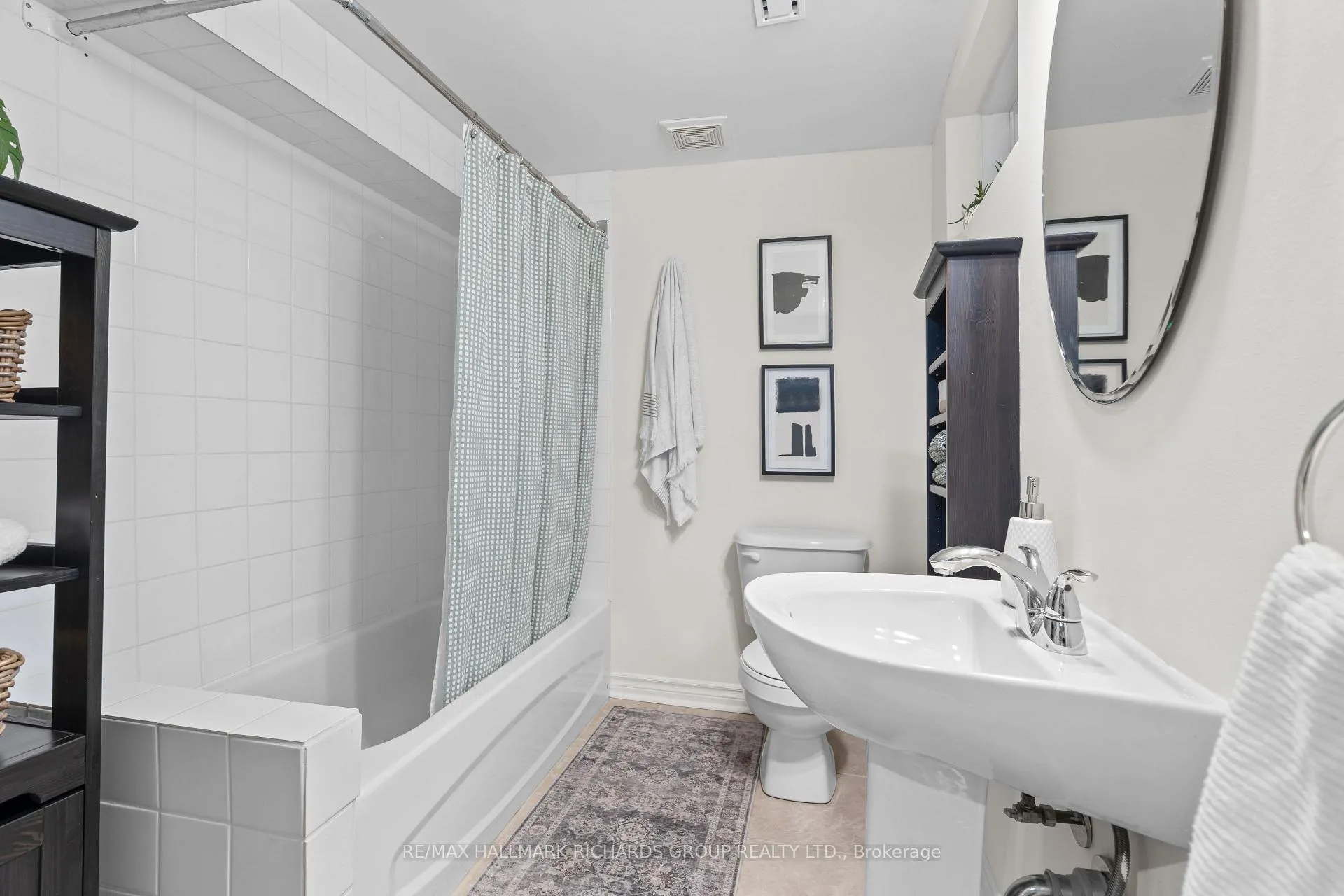 Photo 26 of 178 Wineva Avenue, Toronto, The Beaches — HOMEH
