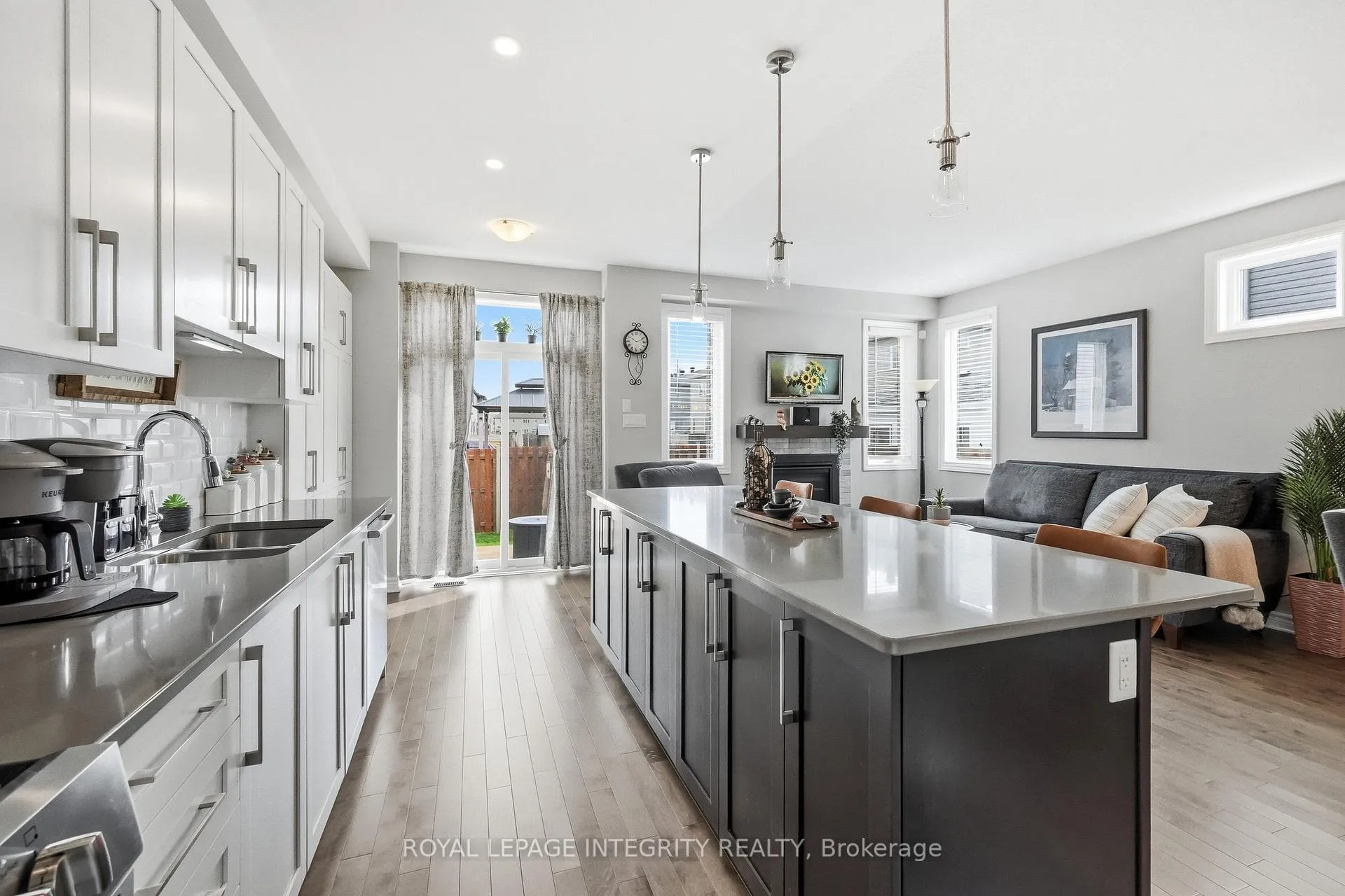 Photo 7 of 208 Mountain Sorrel Way, Ottawa, Avalon West — HOMEH