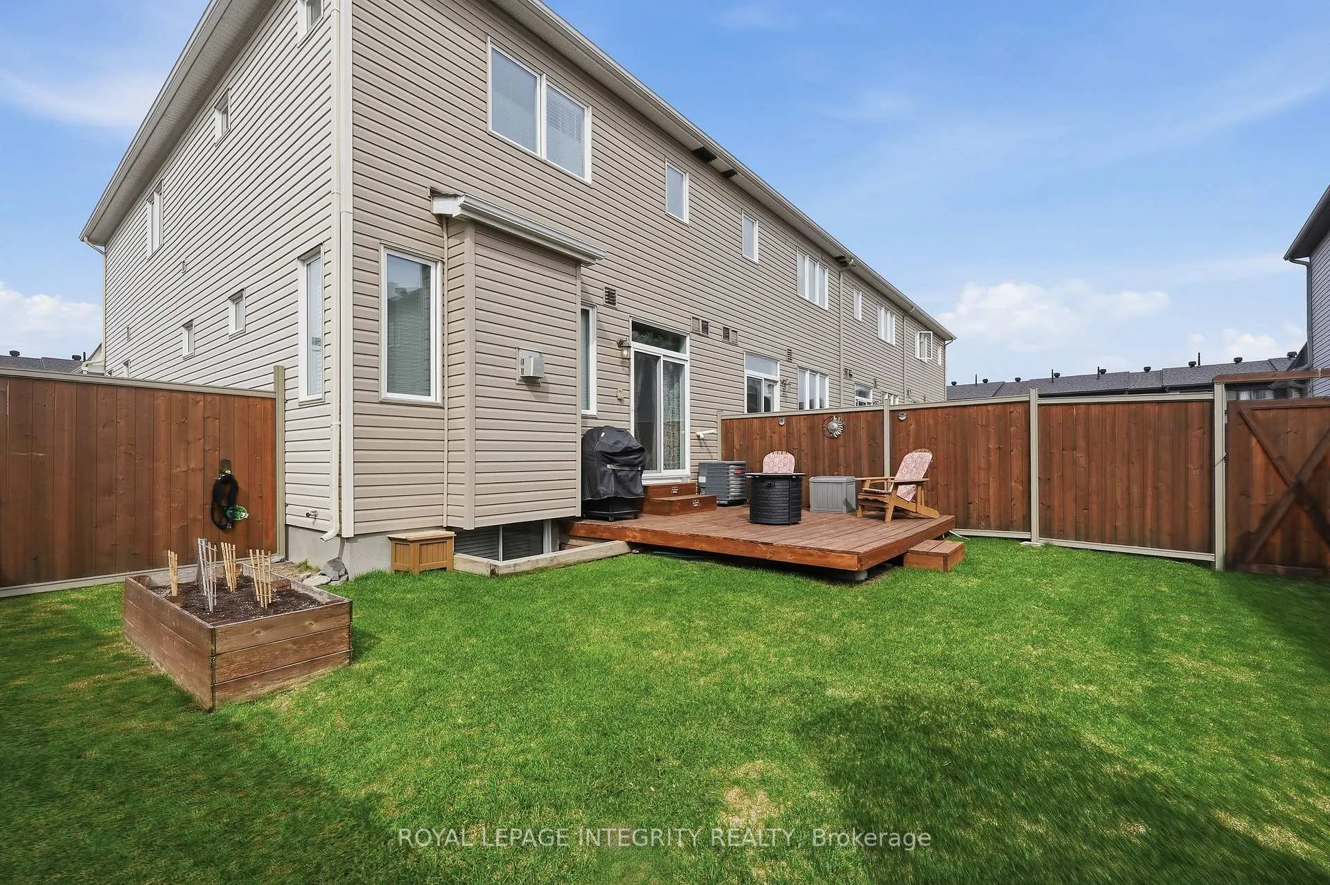 Photo 34 of 208 Mountain Sorrel Way, Ottawa, Avalon West — HOMEH