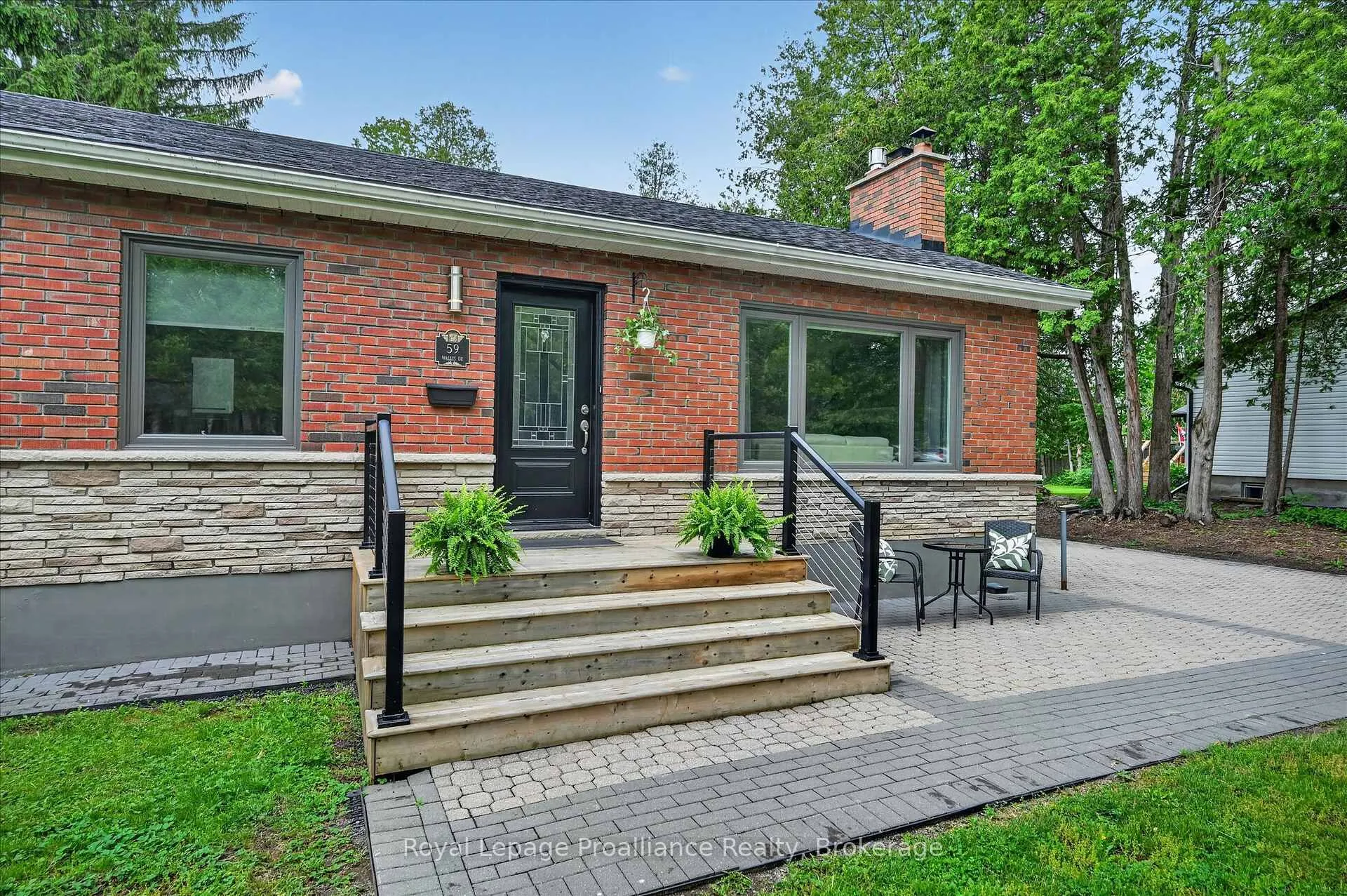 Photo 2 of 59 Wallis Drive, Peterborough, Monaghan Ward 2 — HOMEH