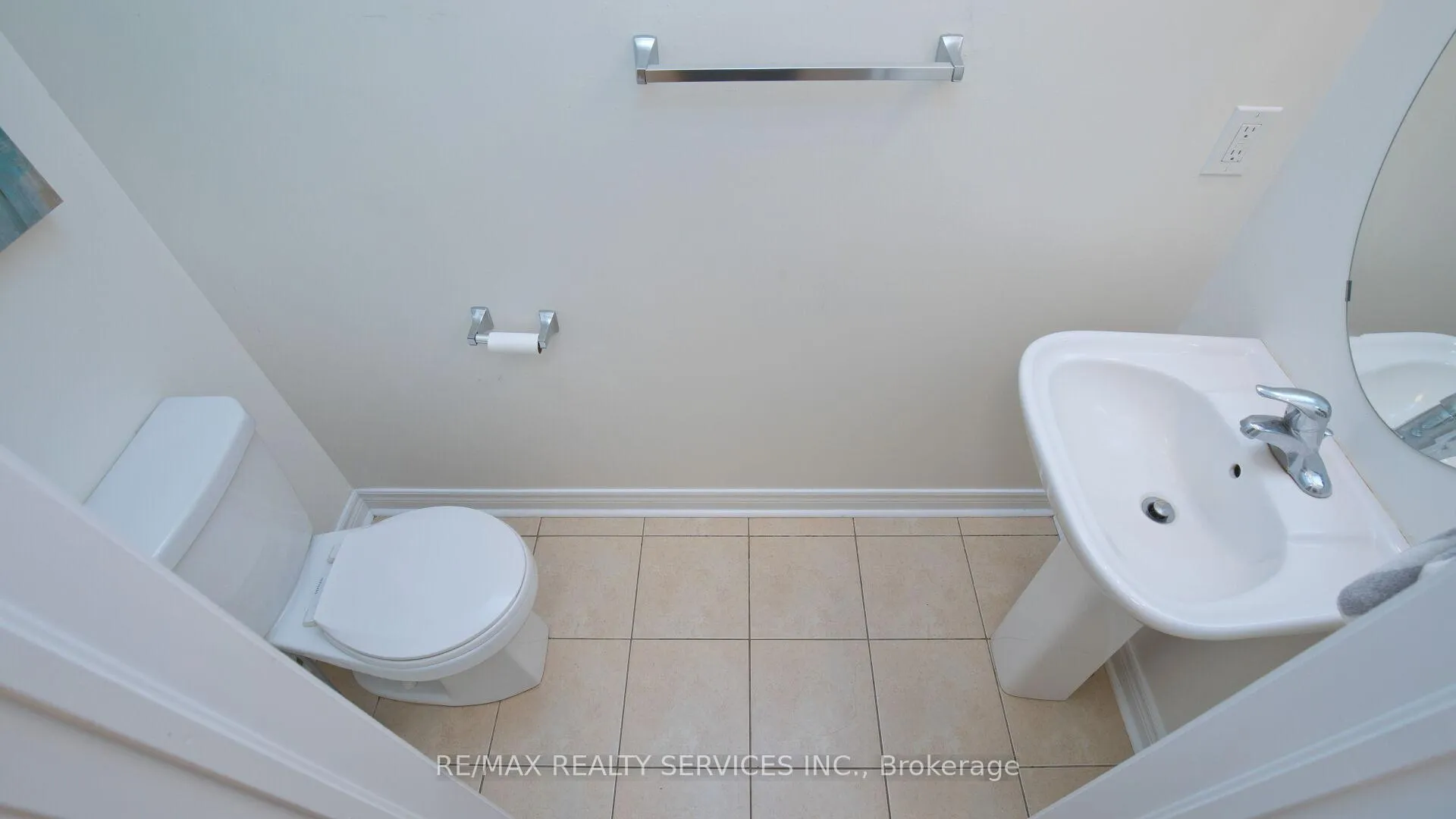 Photo 18 of 104 Sharpe Crescent, New Tecumseth, Tottenham — HOMEH