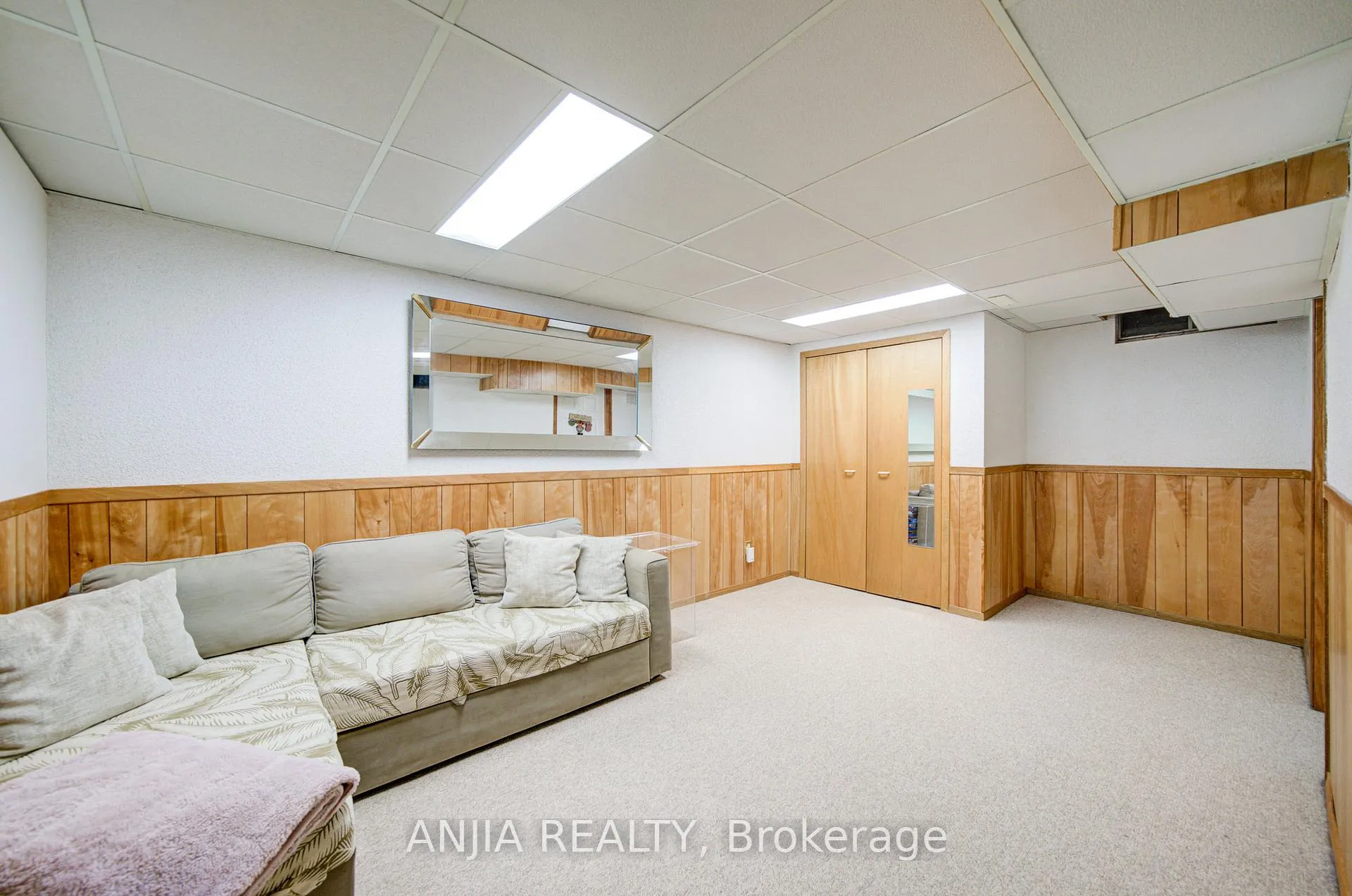 Photo 33 of 83 McClintock Crescent, Vaughan, Lakeview Estates — HOMEH
