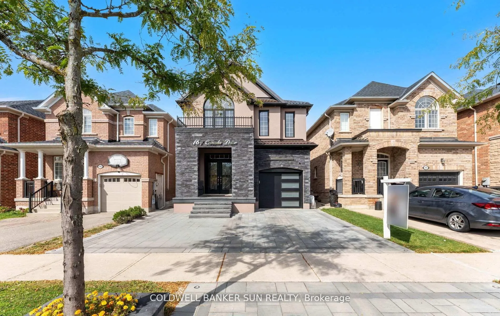 Photo 5 of 164 Canada Drive, Vaughan, Vellore Village — HOMEH