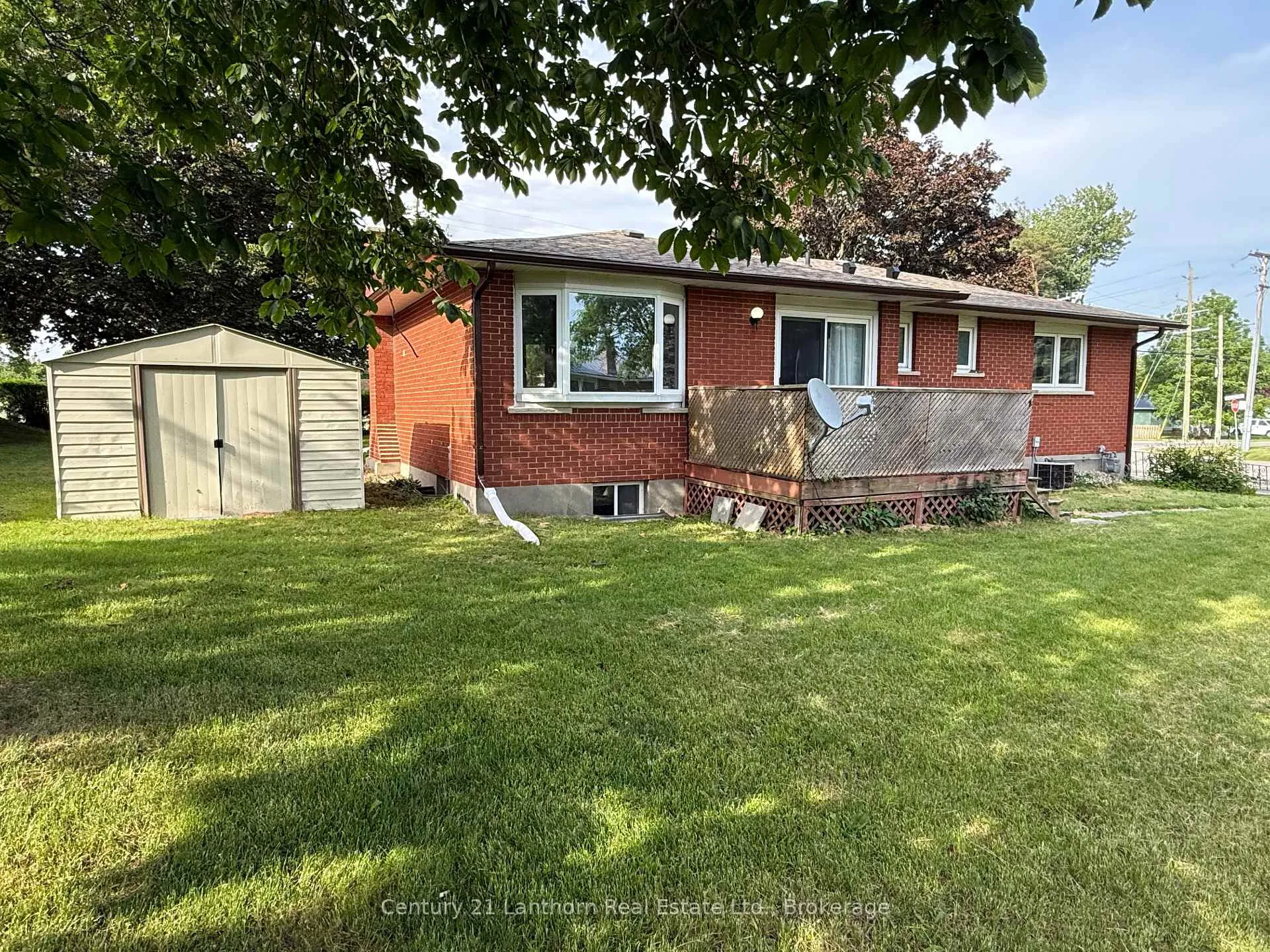 Photo 21 of 2 Argyle Crescent, Prince Edward County, Picton Ward — HOMEH