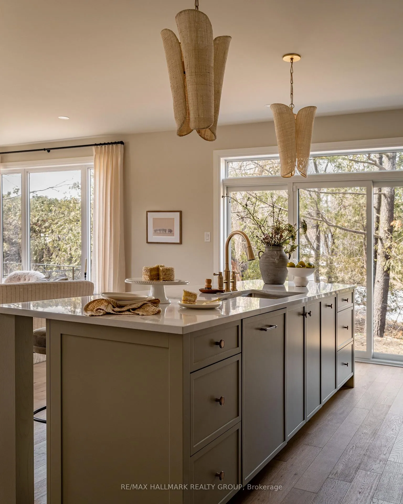 Photo 12 of 722 Kenny Gordon Avenue, Ottawa, Riverside South/Gloucester Glen — HOMEH