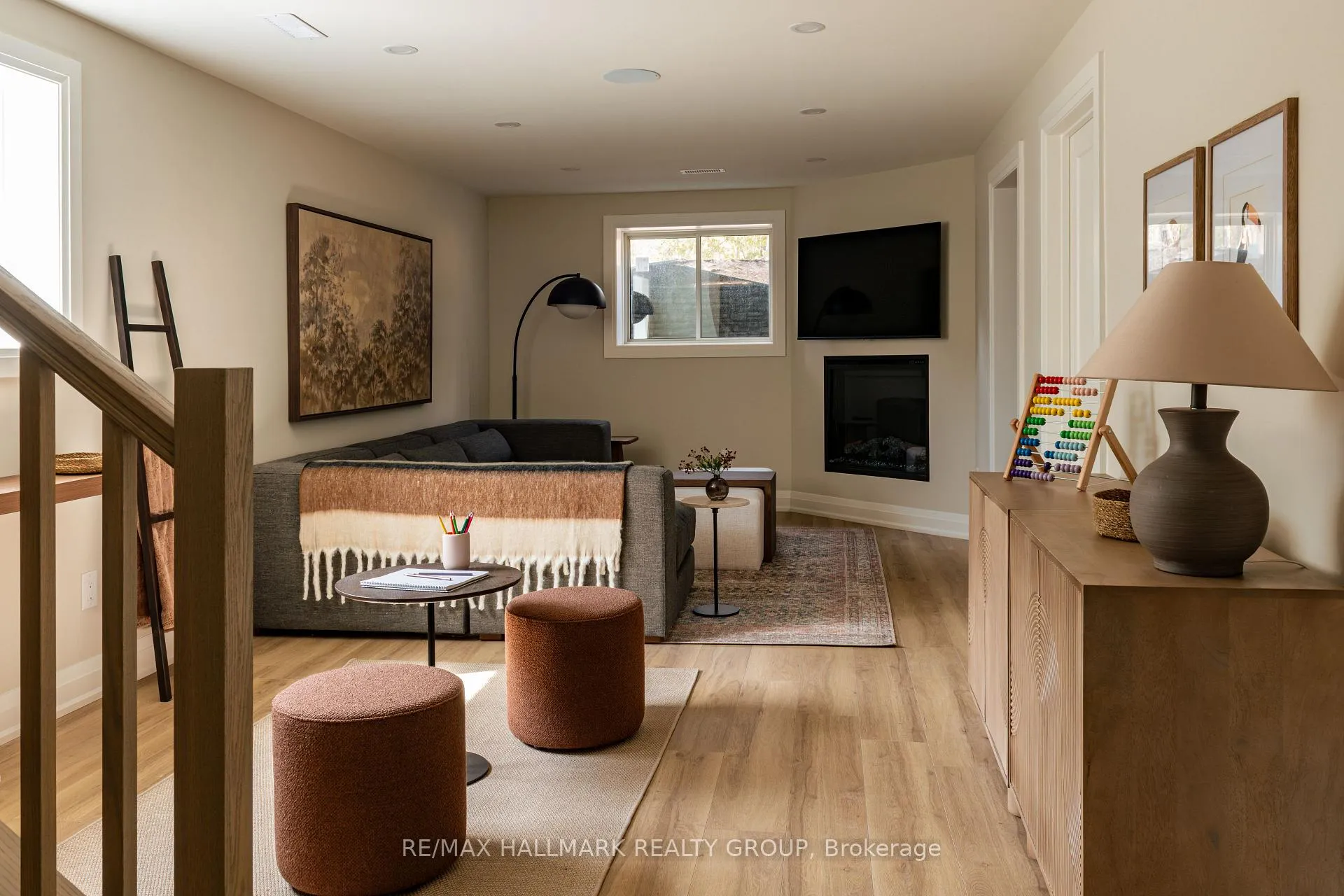 Photo 41 of 722 Kenny Gordon Avenue, Ottawa, Riverside South/Gloucester Glen — HOMEH