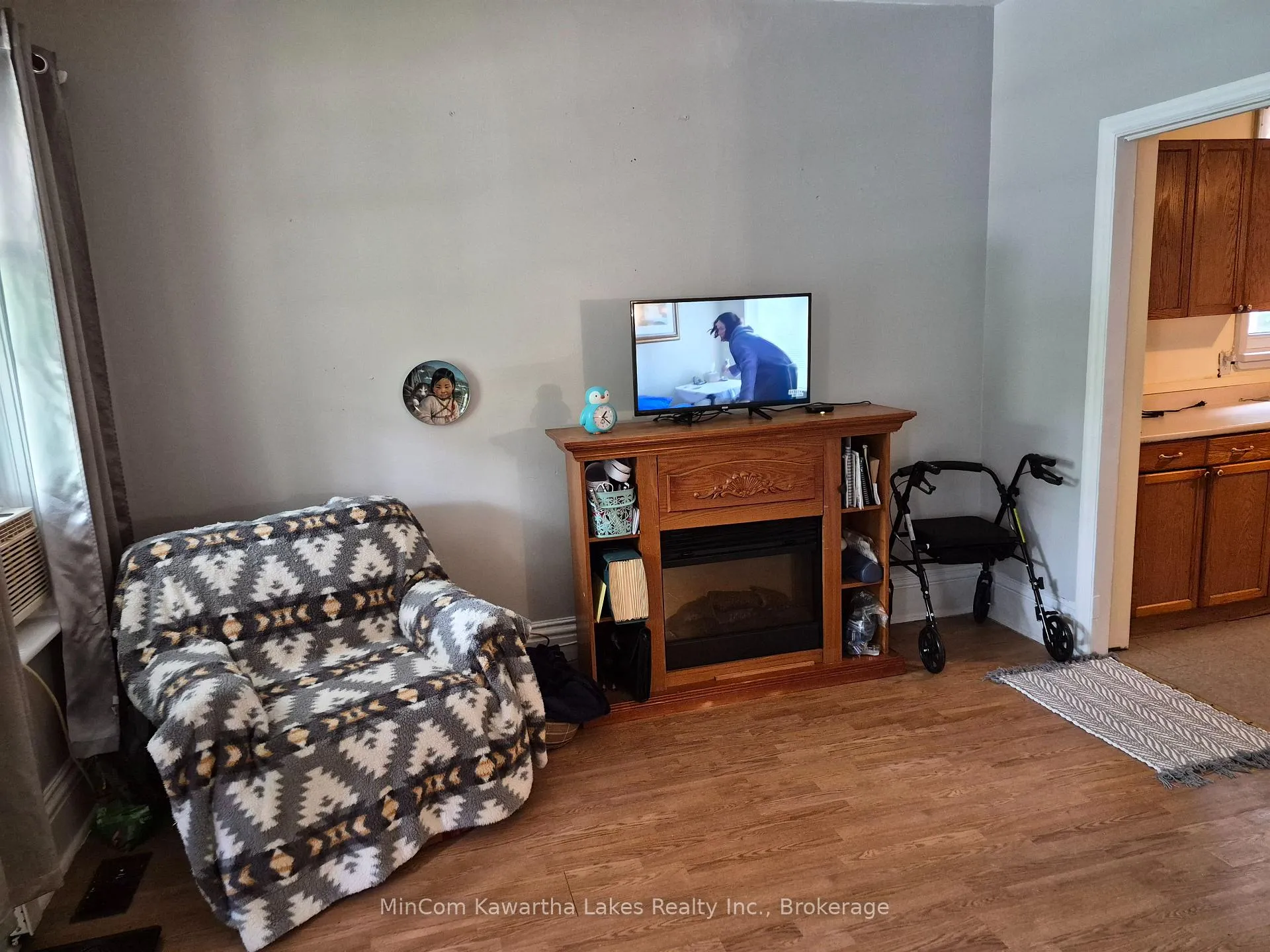 Photo 4 of 460 Driscoll Terrace, Peterborough, Ashburnham Ward 4 — HOMEH