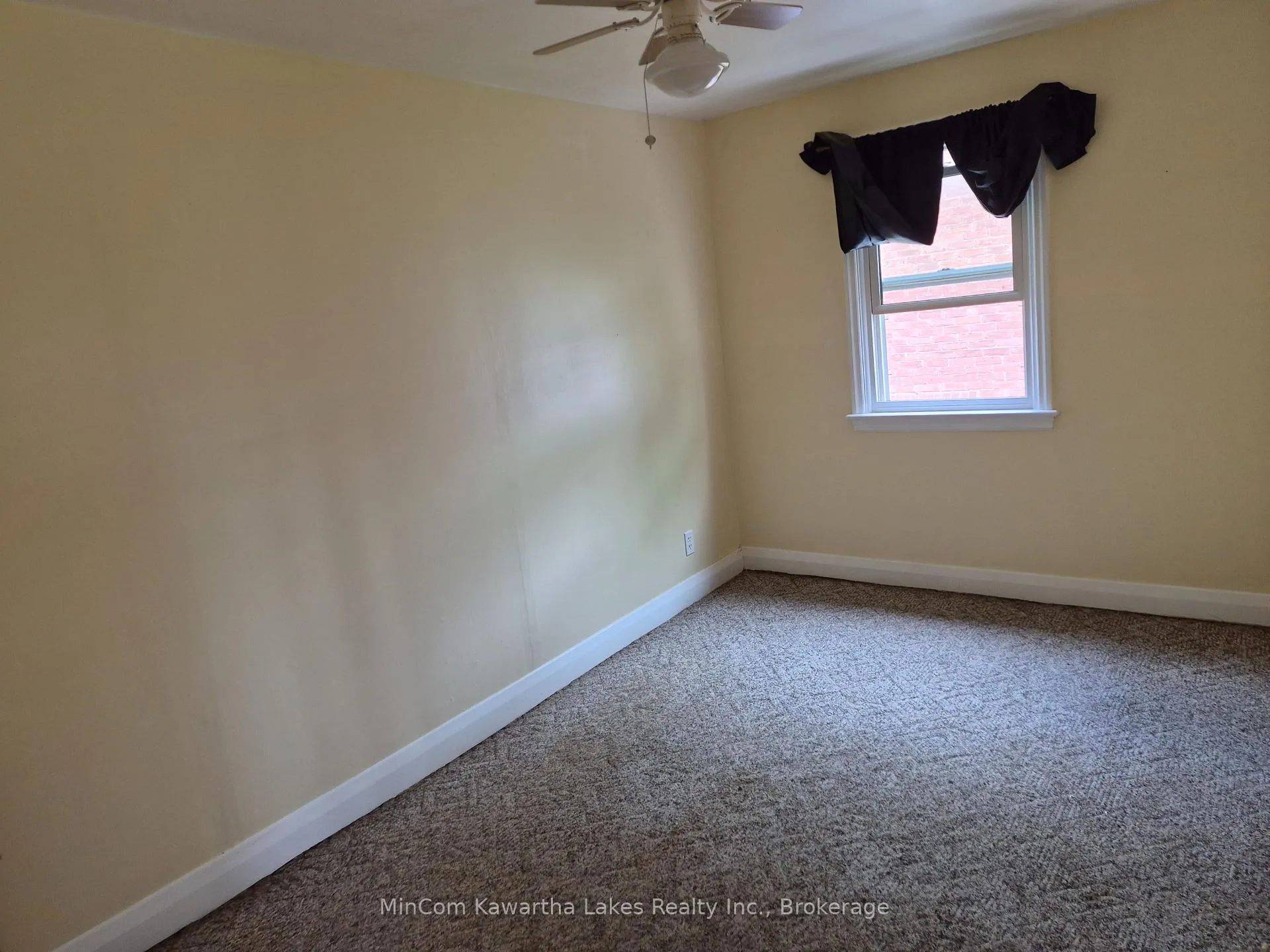 Photo 8 of 460 Driscoll Terrace, Peterborough, Ashburnham Ward 4 — HOMEH