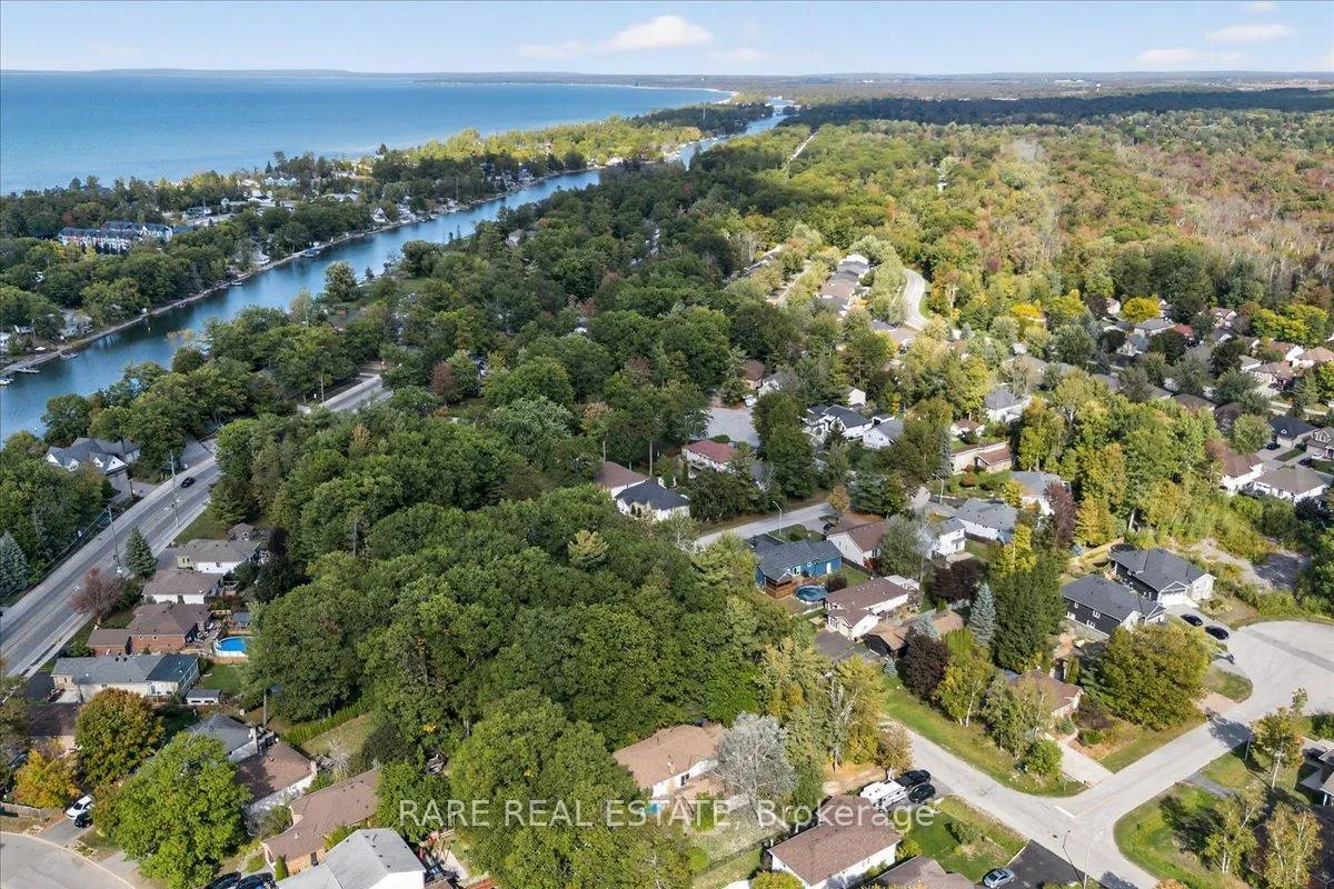 Photo 14 of 56 Smallman Drive, Wasaga Beach — HOMEH