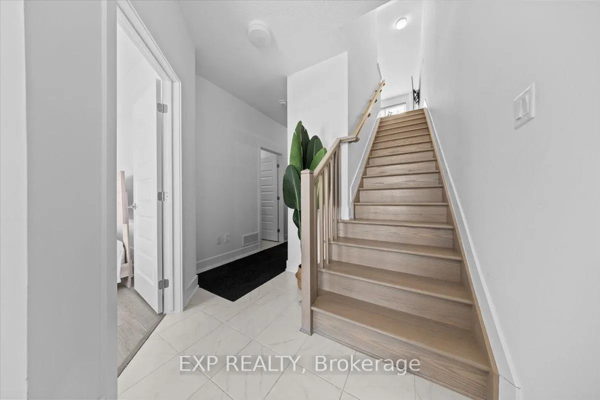Photo 6 of 1410 Hemlock Road, Ottawa, CFB Rockcliffe and Area — HOMEH