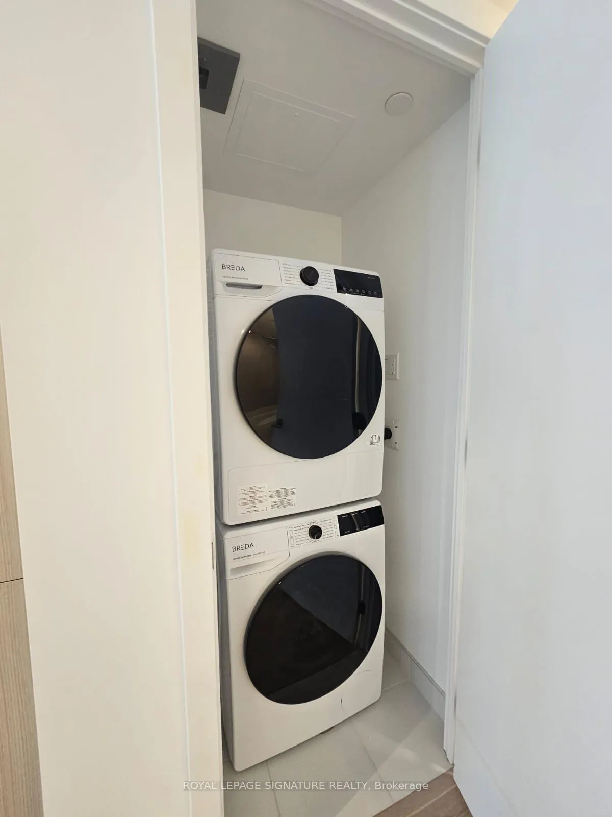Photo 11 of Unit 1712, 100 Queen Street E, Toronto, Church-Yonge Corridor — HOMEH