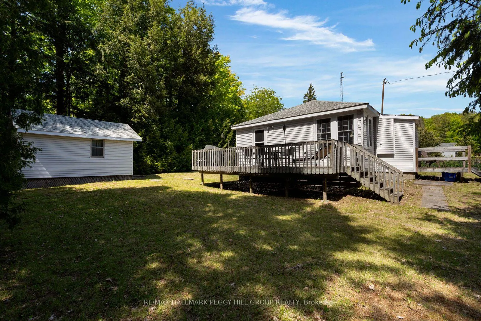 Photo 12 of 16 Susan Court, Tiny, Rural Tiny — HOMEH
